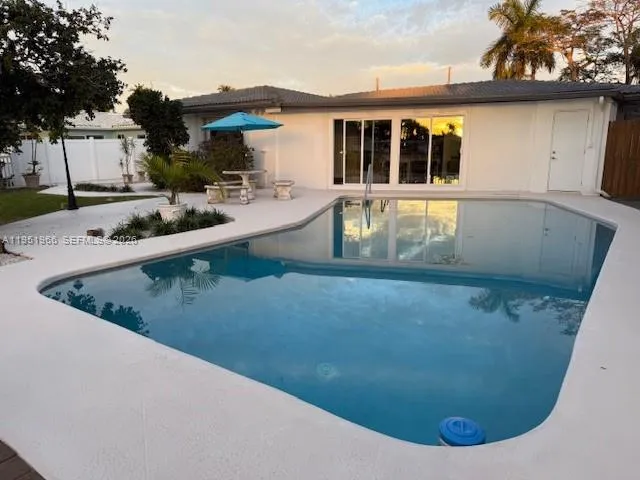 411 Se 6th Ave, Pompano Beach, Florida 33060, Pompano Beach, Florida 33060, 3 Bedrooms Bedrooms, ,2 BathroomsBathrooms,Residential,For Sale,411 Se 6th Ave, Pompano Beach, Florida 33060,A11951966