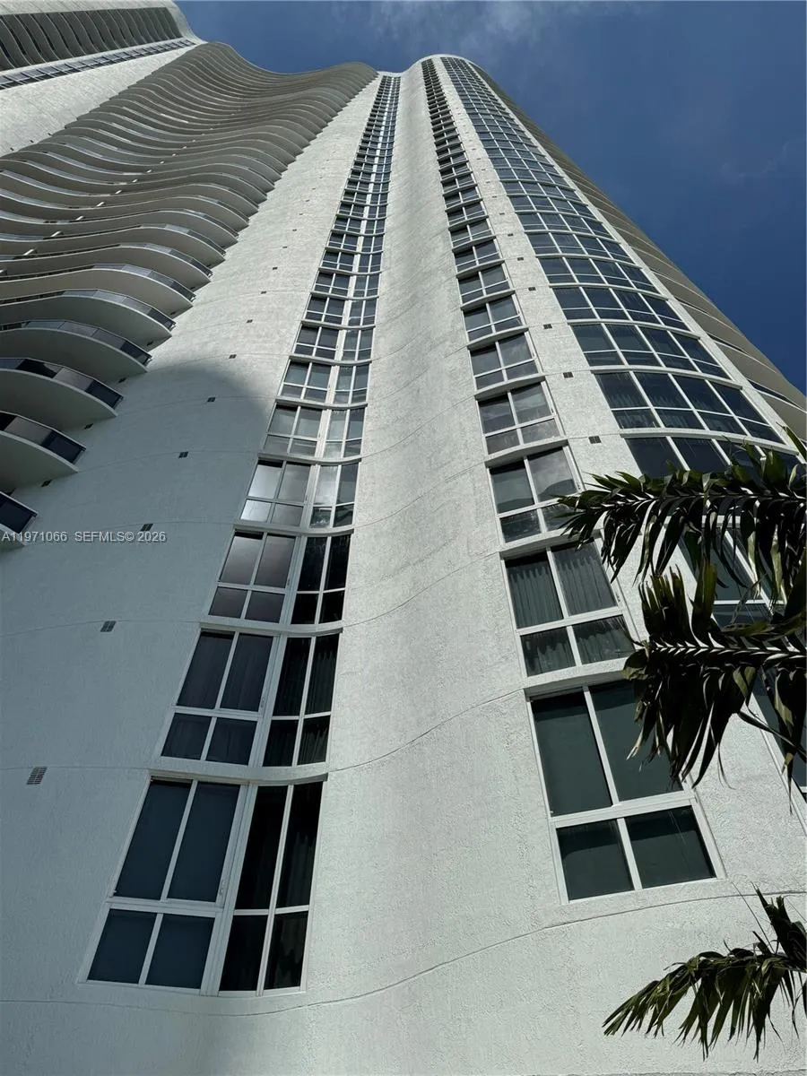 15901 Collins Ave 505, Sunny Isles Beach, Florida, Sunny Isles Beach, Florida 33160, 2 Bedrooms Bedrooms, ,2 BathroomsBathrooms,Residential Lease,For Rent,15901 Collins Ave 505, Sunny Isles Beach, Florida ,A11971066
