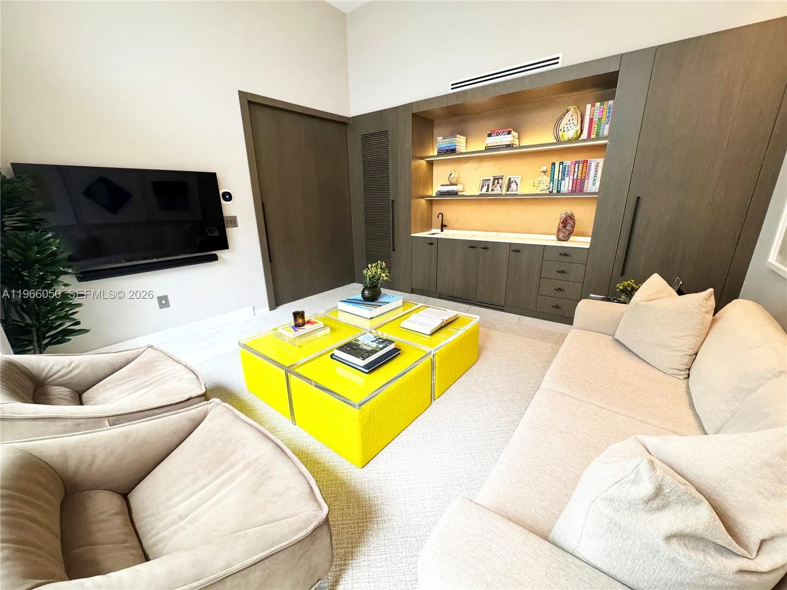 2000 S Bayshore Drive 13, Miami, Florida 33133, Miami, Florida 33133, 5 Bedrooms Bedrooms, ,5 BathroomsBathrooms,Residential,For Sale,2000 S Bayshore Drive 13, Miami, Florida 33133,A11966050