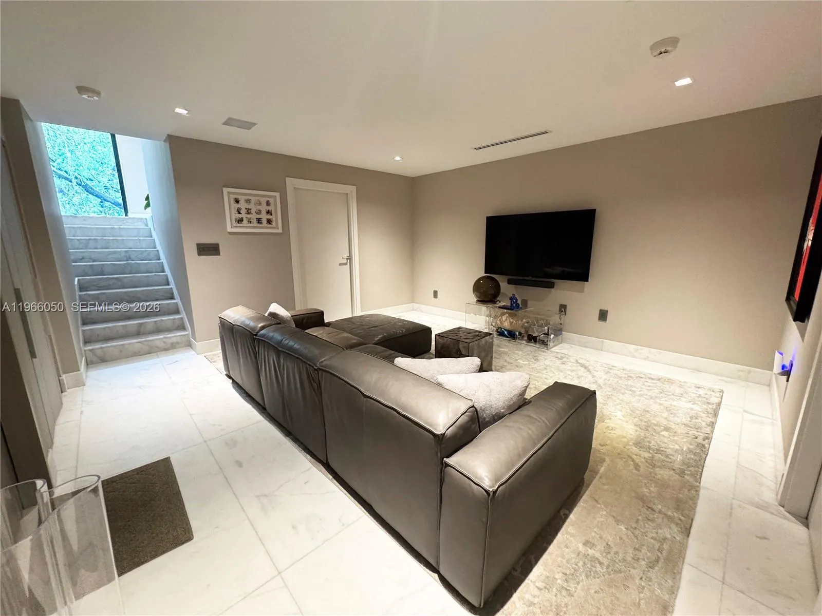 2000 S Bayshore Drive 13, Miami, Florida 33133, Miami, Florida 33133, 5 Bedrooms Bedrooms, ,5 BathroomsBathrooms,Residential,For Sale,2000 S Bayshore Drive 13, Miami, Florida 33133,A11966050