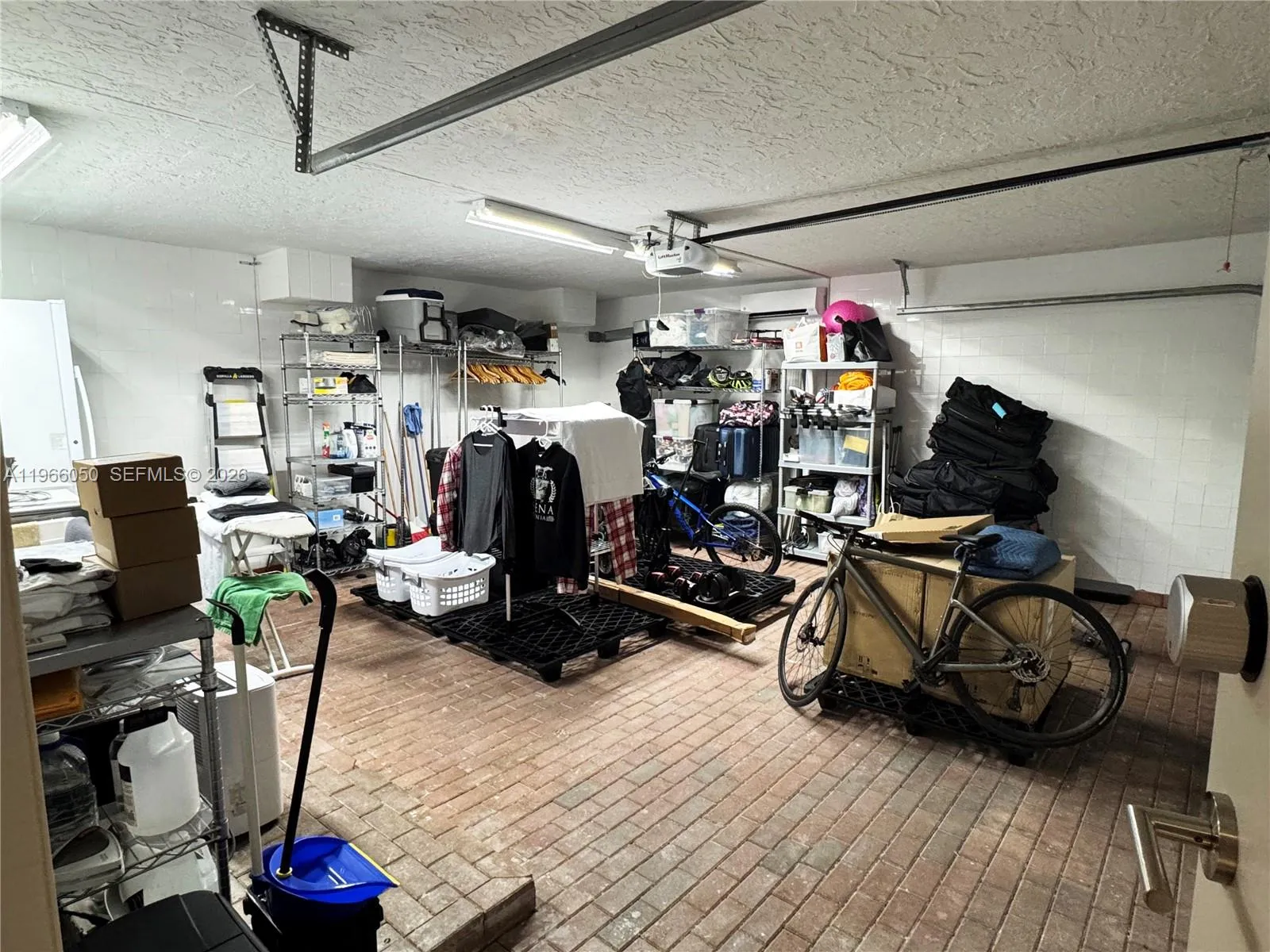 2000 S Bayshore Drive 13, Miami, Florida 33133, Miami, Florida 33133, 5 Bedrooms Bedrooms, ,5 BathroomsBathrooms,Residential,For Sale,2000 S Bayshore Drive 13, Miami, Florida 33133,A11966050