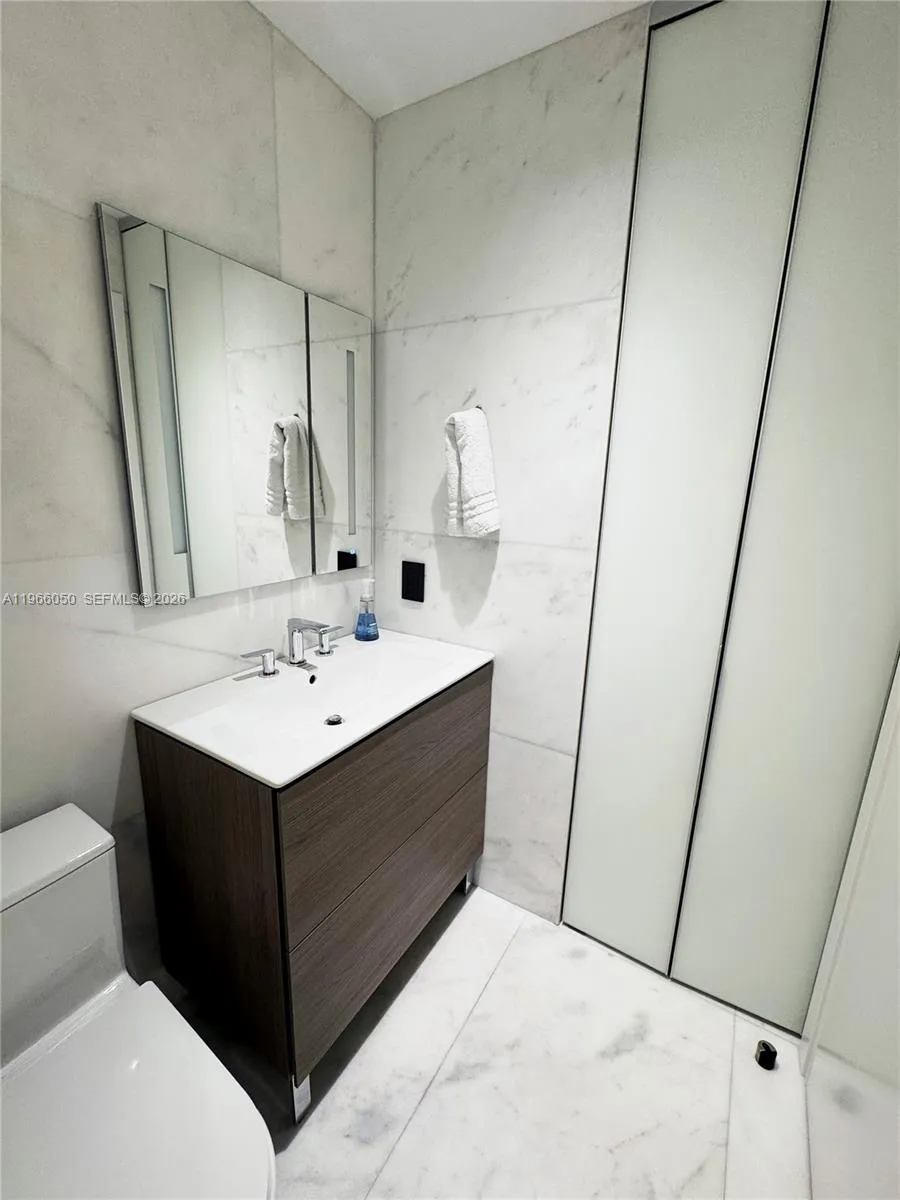 2000 S Bayshore Drive 13, Miami, Florida 33133, Miami, Florida 33133, 5 Bedrooms Bedrooms, ,5 BathroomsBathrooms,Residential,For Sale,2000 S Bayshore Drive 13, Miami, Florida 33133,A11966050
