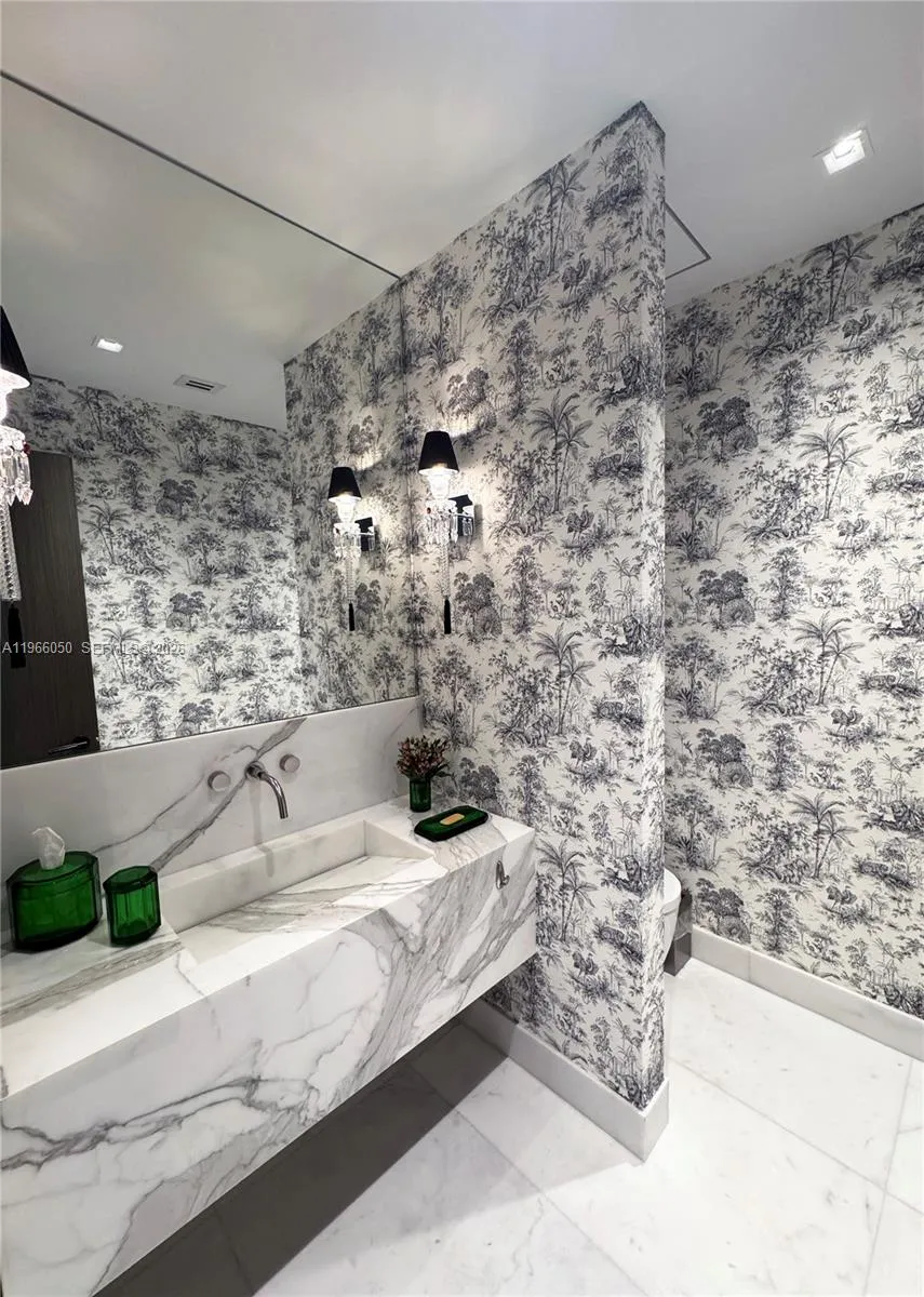 2000 S Bayshore Drive 13, Miami, Florida 33133, Miami, Florida 33133, 5 Bedrooms Bedrooms, ,5 BathroomsBathrooms,Residential,For Sale,2000 S Bayshore Drive 13, Miami, Florida 33133,A11966050