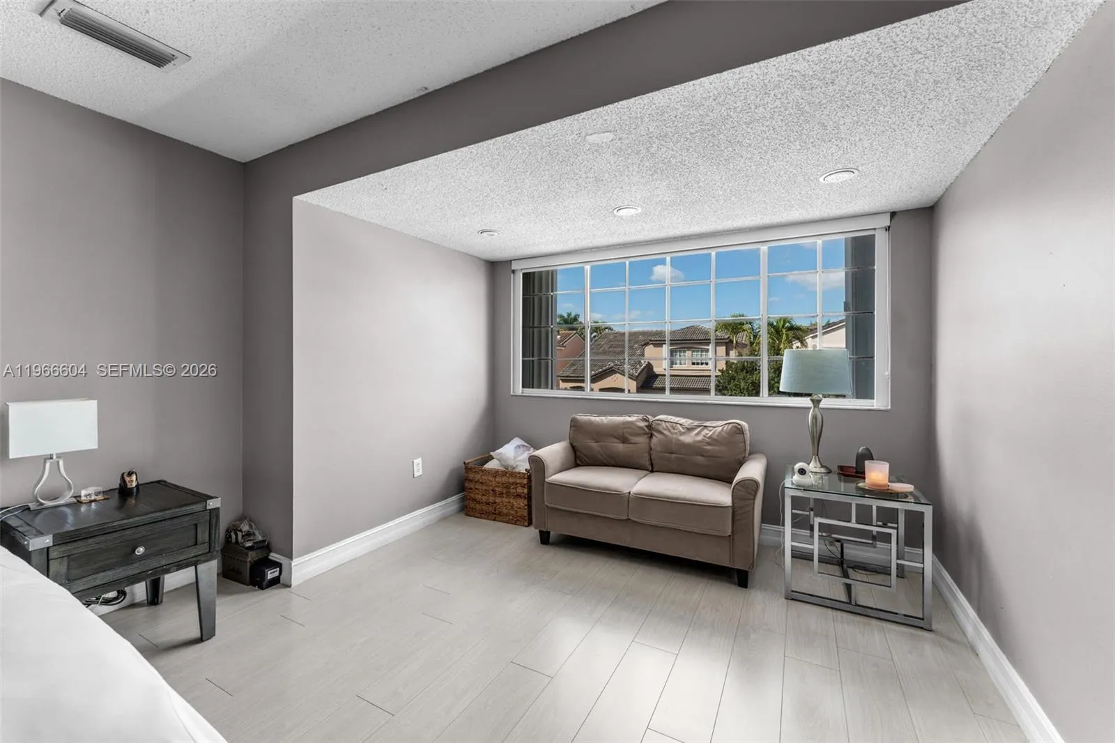 15416 Sw 99th Ln, Miami, Florida 33196, Miami, Florida 33196, 4 Bedrooms Bedrooms, ,3 BathroomsBathrooms,Residential,For Sale,15416 Sw 99th Ln, Miami, Florida 33196,A11966604