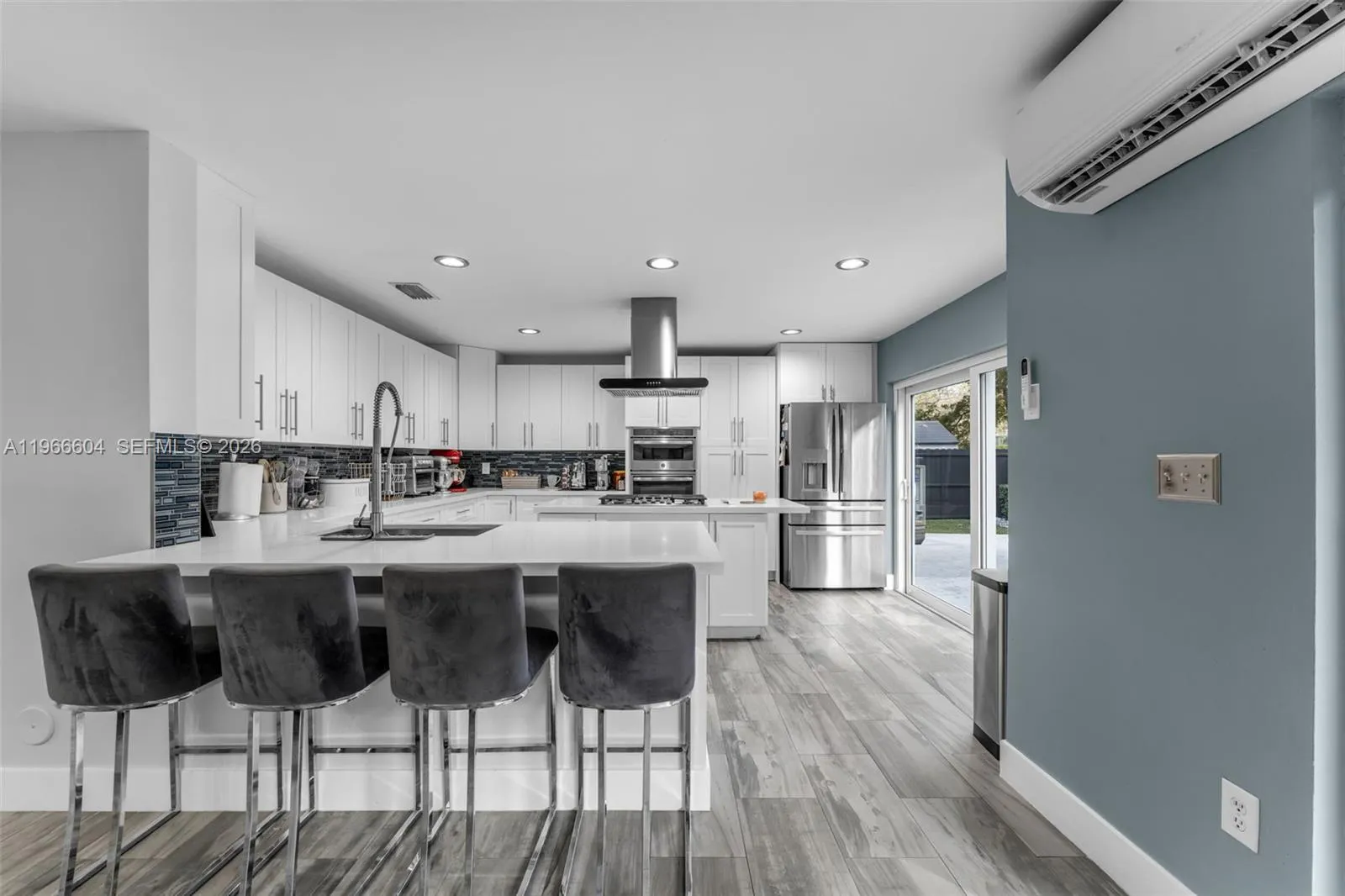 15416 Sw 99th Ln, Miami, Florida 33196, Miami, Florida 33196, 4 Bedrooms Bedrooms, ,3 BathroomsBathrooms,Residential,For Sale,15416 Sw 99th Ln, Miami, Florida 33196,A11966604