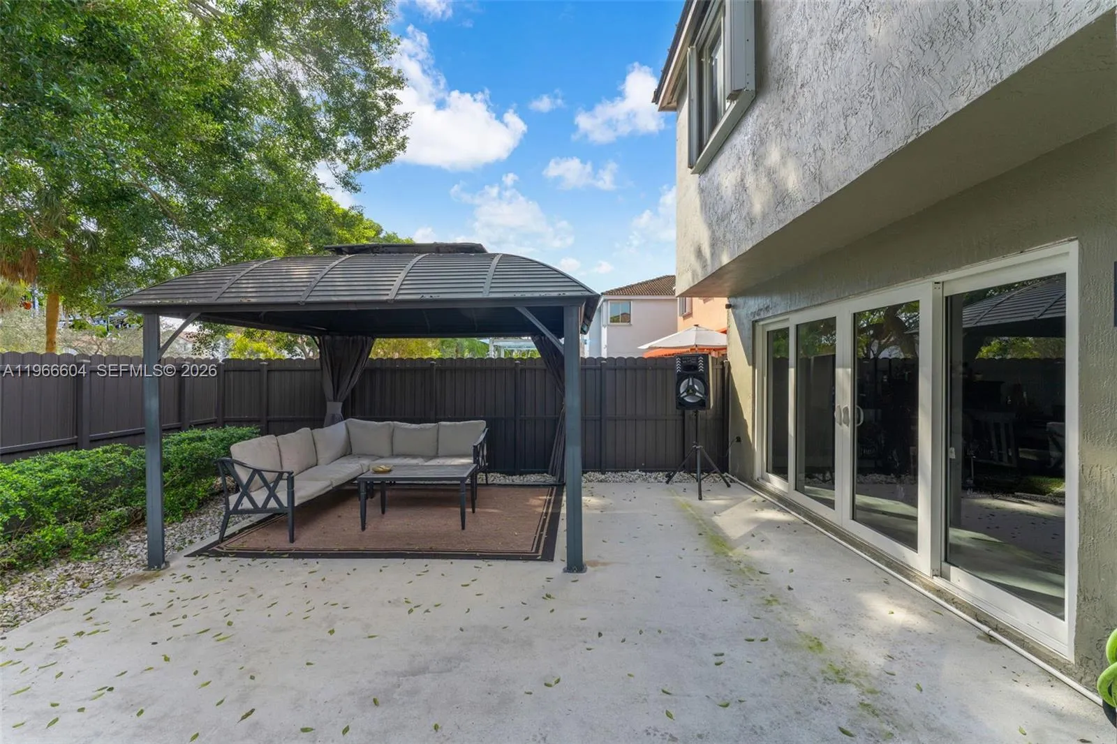 15416 Sw 99th Ln, Miami, Florida 33196, Miami, Florida 33196, 4 Bedrooms Bedrooms, ,3 BathroomsBathrooms,Residential,For Sale,15416 Sw 99th Ln, Miami, Florida 33196,A11966604