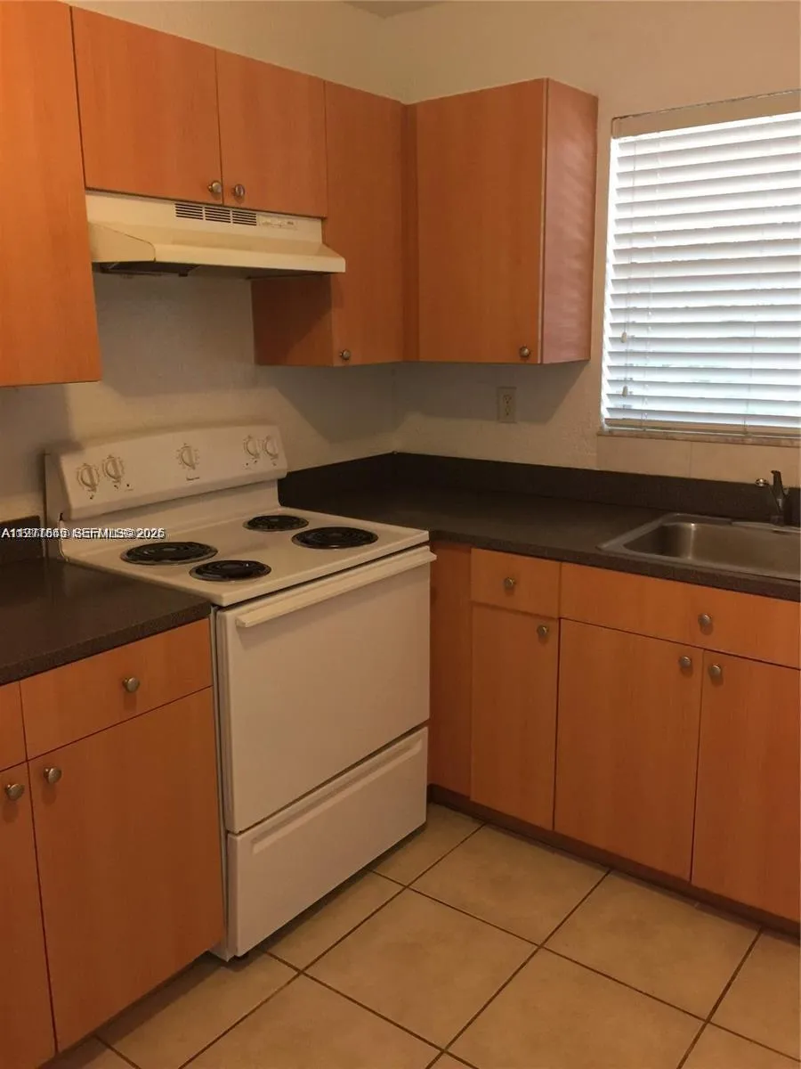 4851 Nw 9th Dr 4851, Plantation, Florida 33317, Plantation, Florida 33317, 2 Bedrooms Bedrooms, ,1 BathroomBathrooms,Residential Lease,For Rent,4851 Nw 9th Dr 4851, Plantation, Florida 33317,A11971565