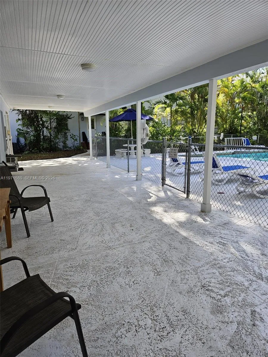 5660 Sw 78th St 6a, Miami, Florida 33143, Miami, Florida 33143, 2 Bedrooms Bedrooms, ,1 BathroomBathrooms,Residential Lease,For Rent,5660 Sw 78th St 6a, Miami, Florida 33143,A11971580