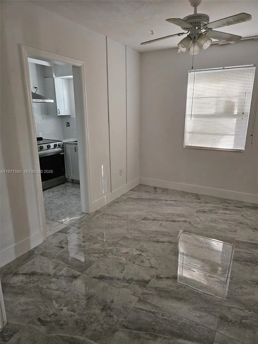 5660 Sw 78th St 6a, Miami, Florida 33143, Miami, Florida 33143, 2 Bedrooms Bedrooms, ,1 BathroomBathrooms,Residential Lease,For Rent,5660 Sw 78th St 6a, Miami, Florida 33143,A11971580