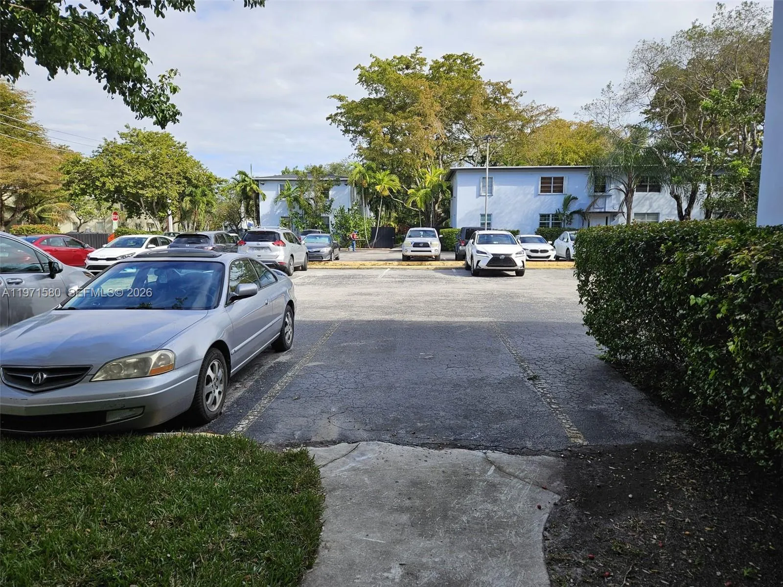 5660 Sw 78th St 6a, Miami, Florida 33143, Miami, Florida 33143, 2 Bedrooms Bedrooms, ,1 BathroomBathrooms,Residential Lease,For Rent,5660 Sw 78th St 6a, Miami, Florida 33143,A11971580