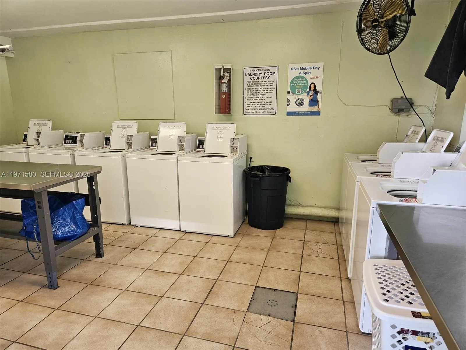 5660 Sw 78th St 6a, Miami, Florida 33143, Miami, Florida 33143, 2 Bedrooms Bedrooms, ,1 BathroomBathrooms,Residential Lease,For Rent,5660 Sw 78th St 6a, Miami, Florida 33143,A11971580