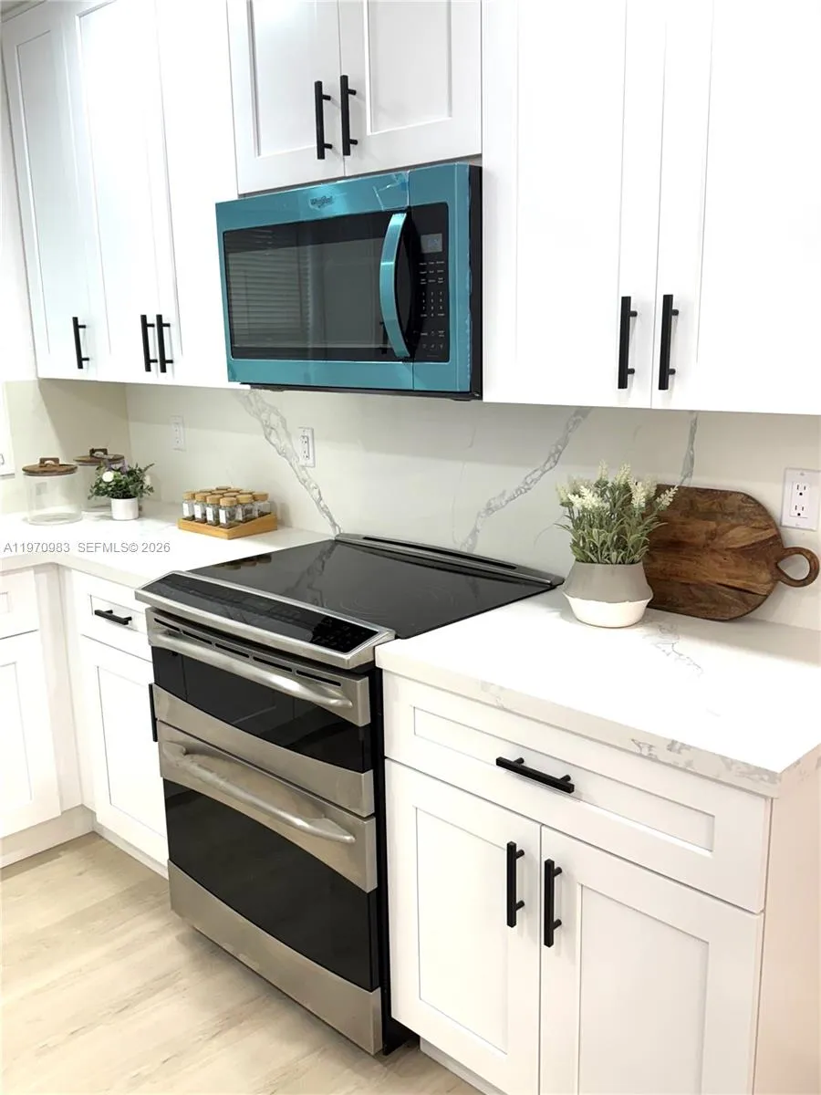 14335 Sw 109th Ct, Miami, Florida 33176, Miami, Florida 33176, 3 Bedrooms Bedrooms, ,2 BathroomsBathrooms,Residential,For Sale,14335 Sw 109th Ct, Miami, Florida 33176,A11970983