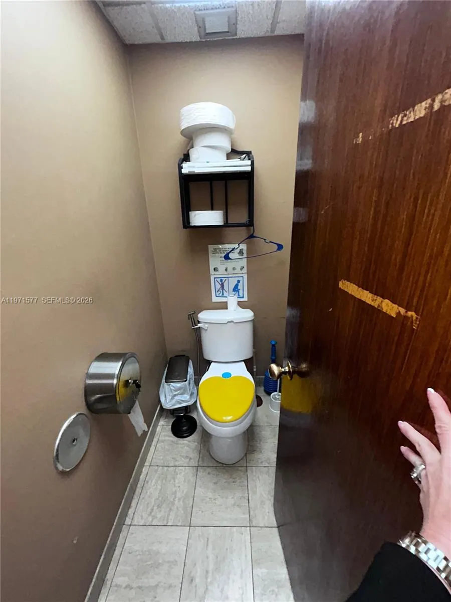 900 W 49th St, Hialeah, Florida 33012, Hialeah, Florida 33012, ,Business Opportunity,For Sale,900 W 49th St, Hialeah, Florida 33012,A11971577