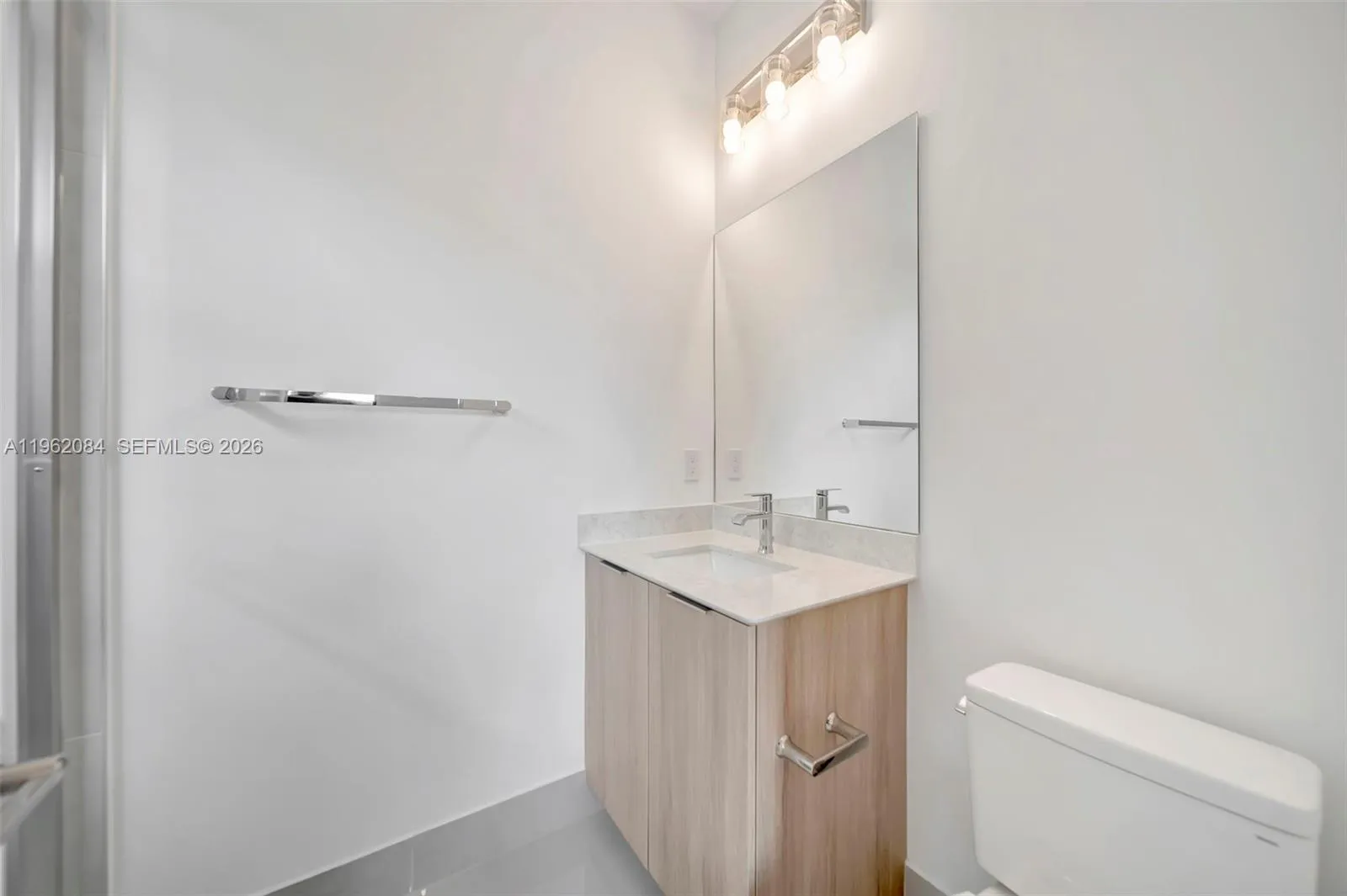 2nd in-suite bathroom