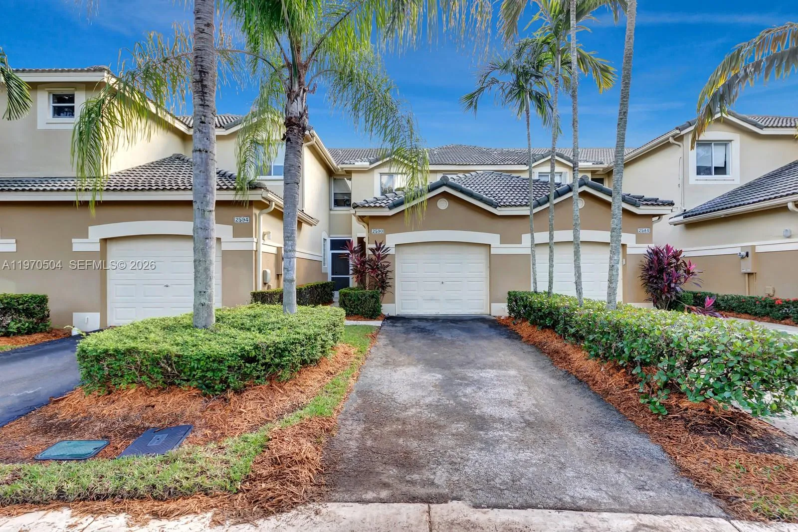 2590 Cordoba Bnd 2590, Weston, Florida 33327, Weston, Florida 33327, 2 Bedrooms Bedrooms, ,2 BathroomsBathrooms,Residential Lease,For Rent,2590 Cordoba Bnd 2590, Weston, Florida 33327,A11970504