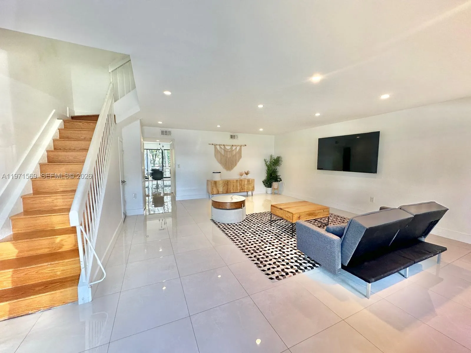 3736 Ne 166th St 114, North Miami Beach, Florida 3, North Miami Beach, Florida 33160, 3 Bedrooms Bedrooms, ,2 BathroomsBathrooms,Residential Lease,For Rent,3736 Ne 166th St 114, North Miami Beach, Florida 3,A11971569