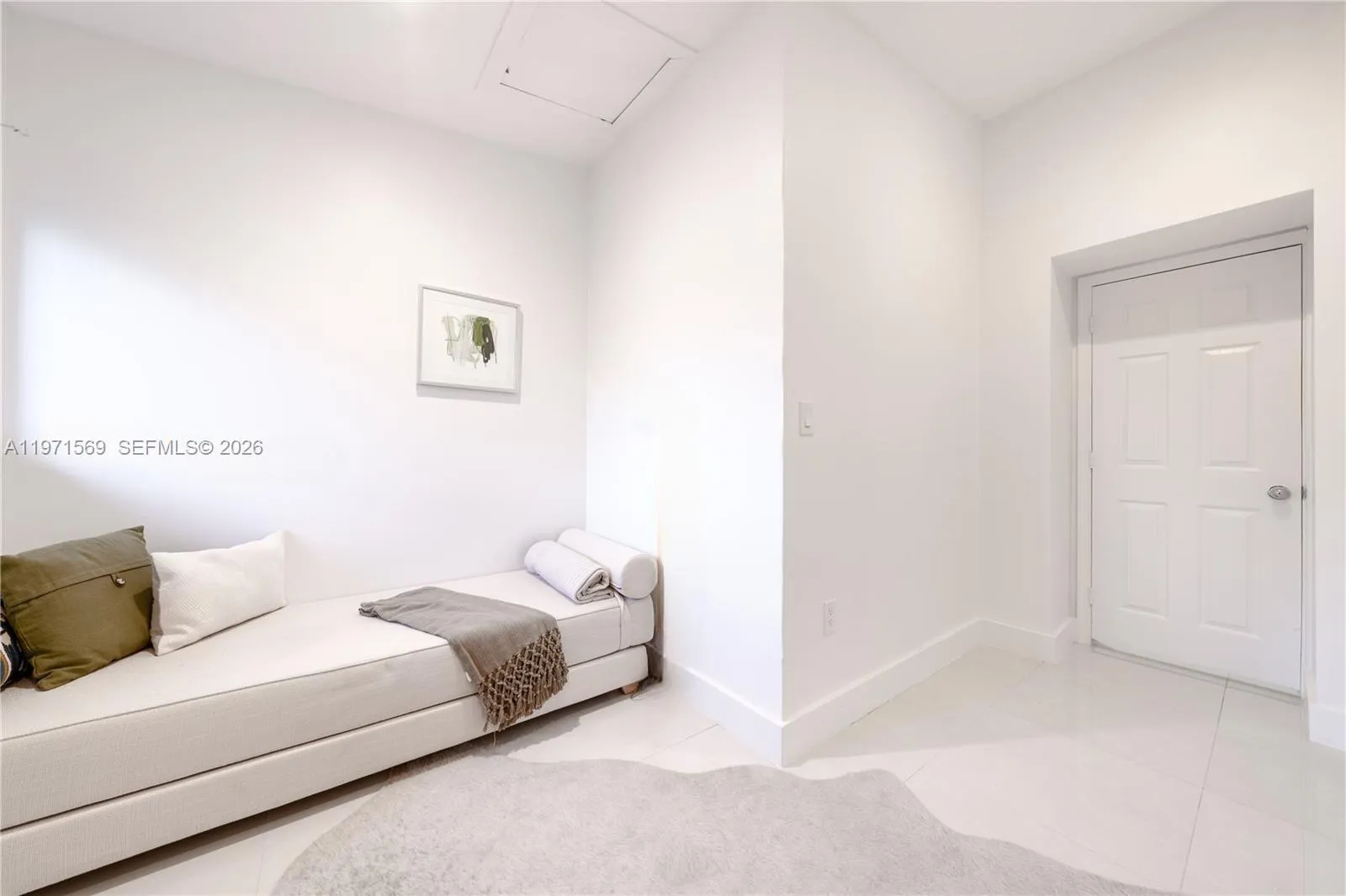 3736 Ne 166th St 114, North Miami Beach, Florida 3, North Miami Beach, Florida 33160, 3 Bedrooms Bedrooms, ,2 BathroomsBathrooms,Residential Lease,For Rent,3736 Ne 166th St 114, North Miami Beach, Florida 3,A11971569