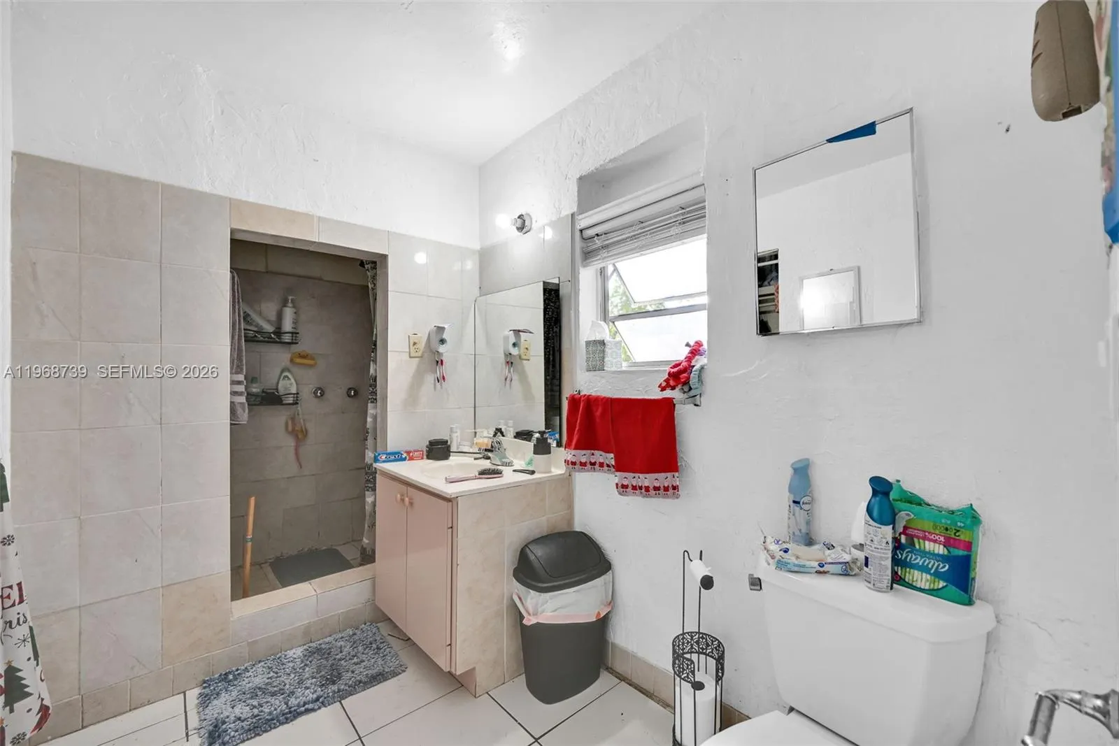 811 Nw 24th Ct, Miami, Florida 33125, Miami, Florida 33125, ,Residential Income,For Sale,811 Nw 24th Ct, Miami, Florida 33125,A11968739