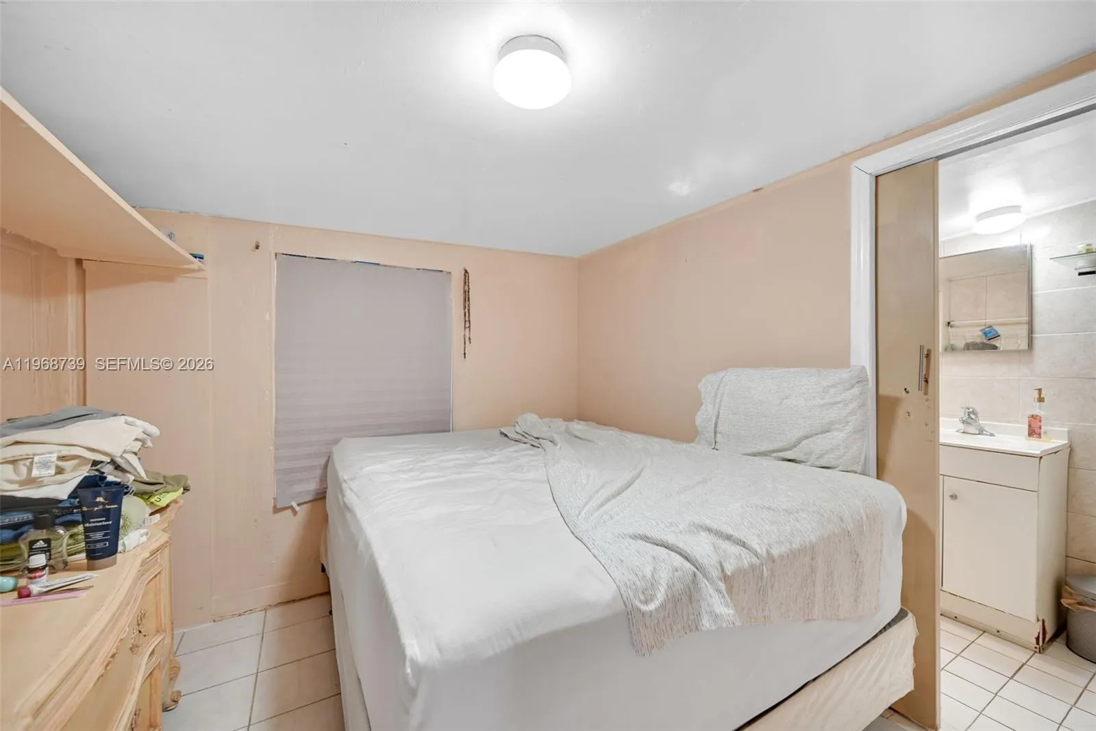 811 Nw 24th Ct, Miami, Florida 33125, Miami, Florida 33125, ,Residential Income,For Sale,811 Nw 24th Ct, Miami, Florida 33125,A11968739