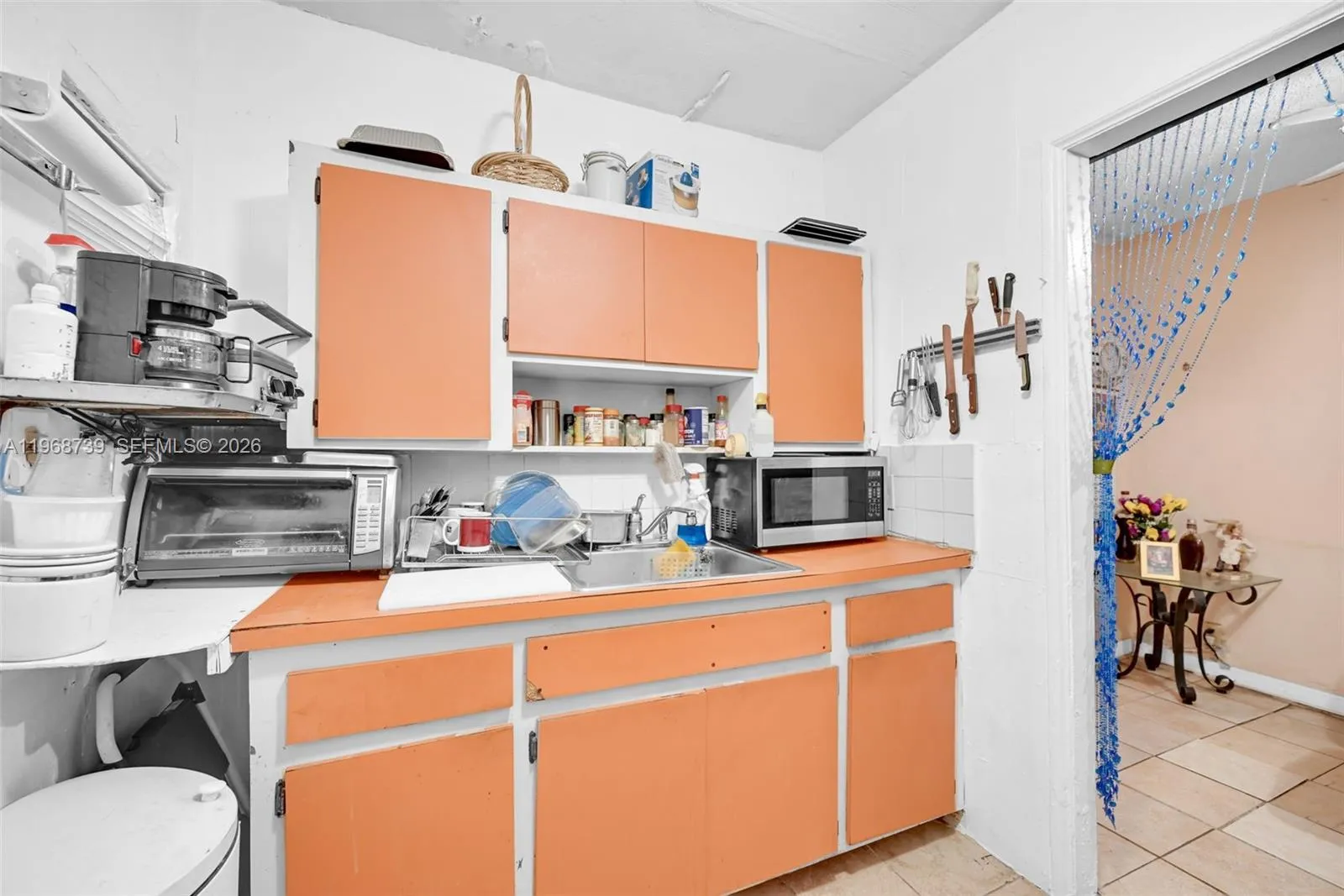 811 Nw 24th Ct, Miami, Florida 33125, Miami, Florida 33125, ,Residential Income,For Sale,811 Nw 24th Ct, Miami, Florida 33125,A11968739