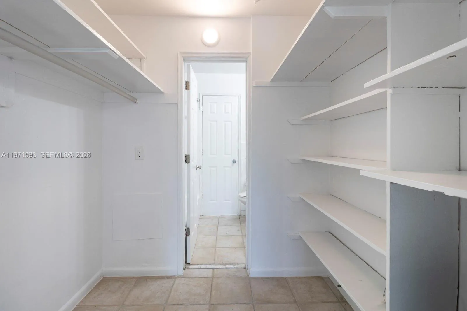 1790 Harbour Inlet Dr. 6a, Fort Lauderdale, Florid, Fort Lauderdale, Florida 33316, 1 Bedroom Bedrooms, ,1 BathroomBathrooms,Residential Lease,For Rent,1790 Harbour Inlet Dr. 6a, Fort Lauderdale, Florid,A11971593