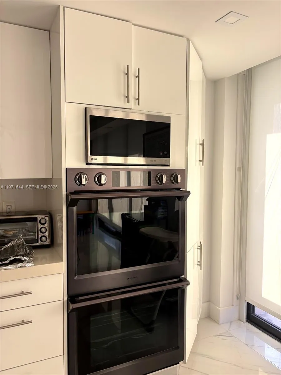 19667 Turnberry Way 27e, Aventura, Florida 33180, Aventura, Florida 33180, 2 Bedrooms Bedrooms, ,2 BathroomsBathrooms,Residential,For Sale,19667 Turnberry Way 27e, Aventura, Florida 33180,A11971644 19667 Turnberry Way 27e, Aventura, Florida 33180, Aventura, Florida 33180, 2 Bedrooms Bedrooms, ,2 BathroomsBathrooms,Residential,For Sale,19667 Turnberry Way 27e, Aventura, Florida 33180,A11971644