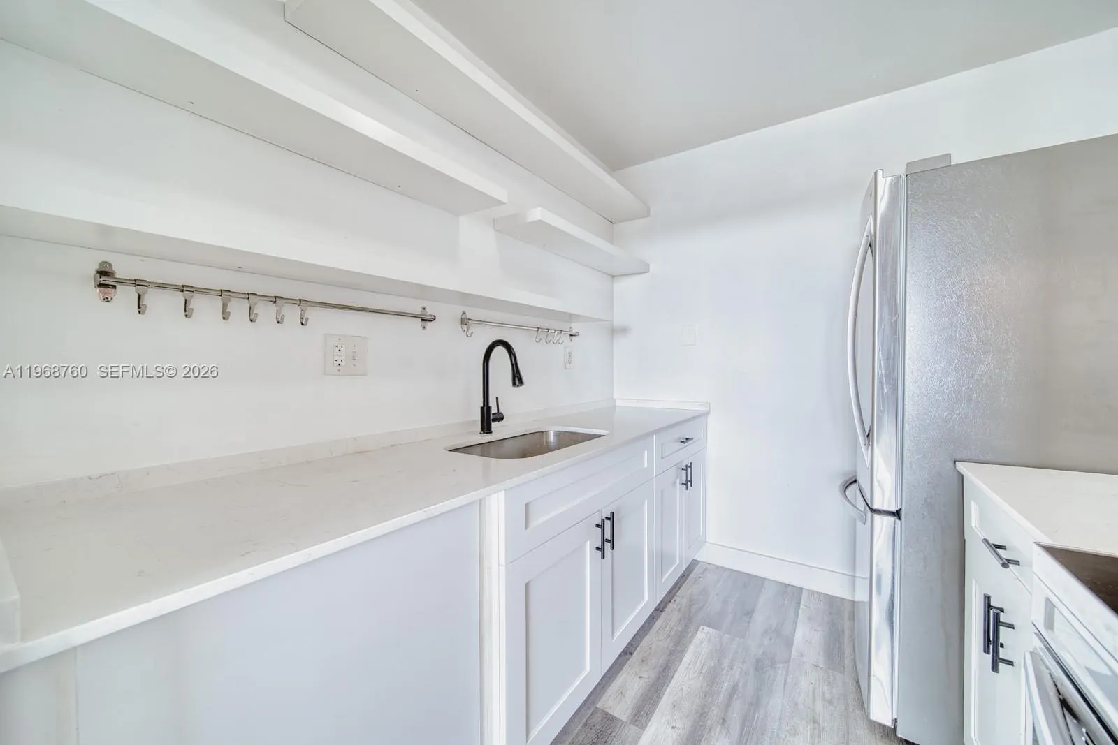 2000 Ne 135th St 708, North Miami, Florida 33181, North Miami, Florida 33181, 1 Bedroom Bedrooms, ,1 BathroomBathrooms,Residential,For Sale,2000 Ne 135th St 708, North Miami, Florida 33181,A11968760