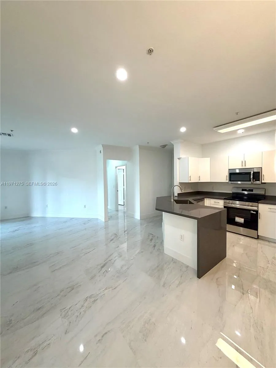 4402 Sw 160th Ave 918, Miramar, Florida 33027, Miramar, Florida 33027, 2 Bedrooms Bedrooms, ,2 BathroomsBathrooms,Residential Lease,For Rent,4402 Sw 160th Ave 918, Miramar, Florida 33027,A11971275