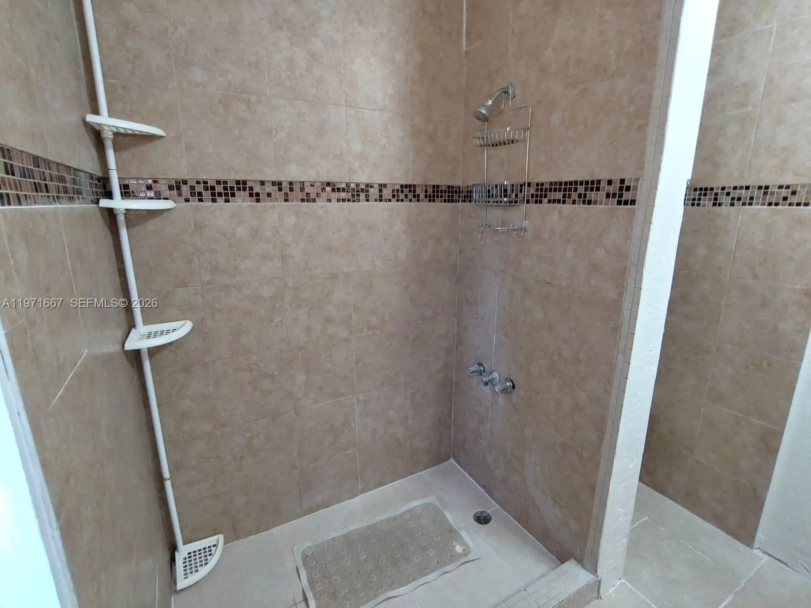 1465 Ne 149 St, Miami, Florida 33161, Miami, Florida 33161, 4 Bedrooms Bedrooms, ,2 BathroomsBathrooms,Residential Lease,For Rent,1465 Ne 149 St, Miami, Florida 33161,A11971667