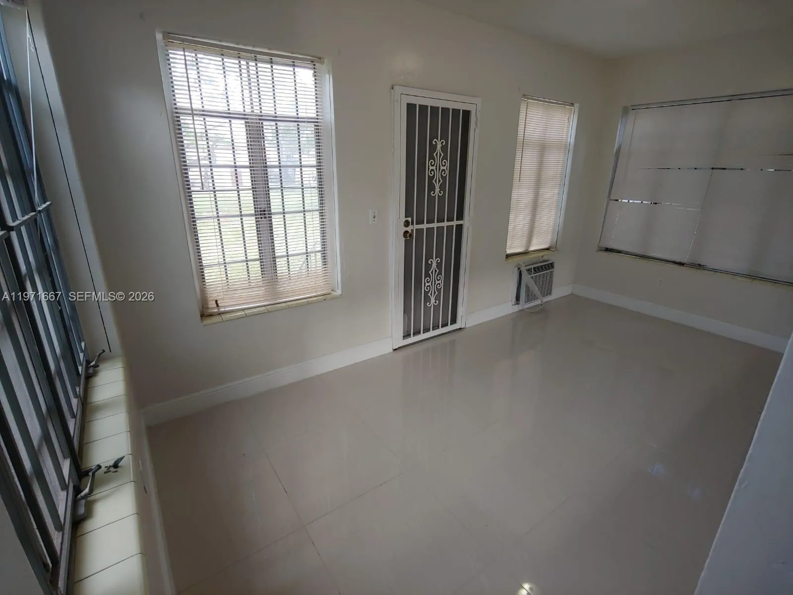 1465 Ne 149 St, Miami, Florida 33161, Miami, Florida 33161, 4 Bedrooms Bedrooms, ,2 BathroomsBathrooms,Residential Lease,For Rent,1465 Ne 149 St, Miami, Florida 33161,A11971667