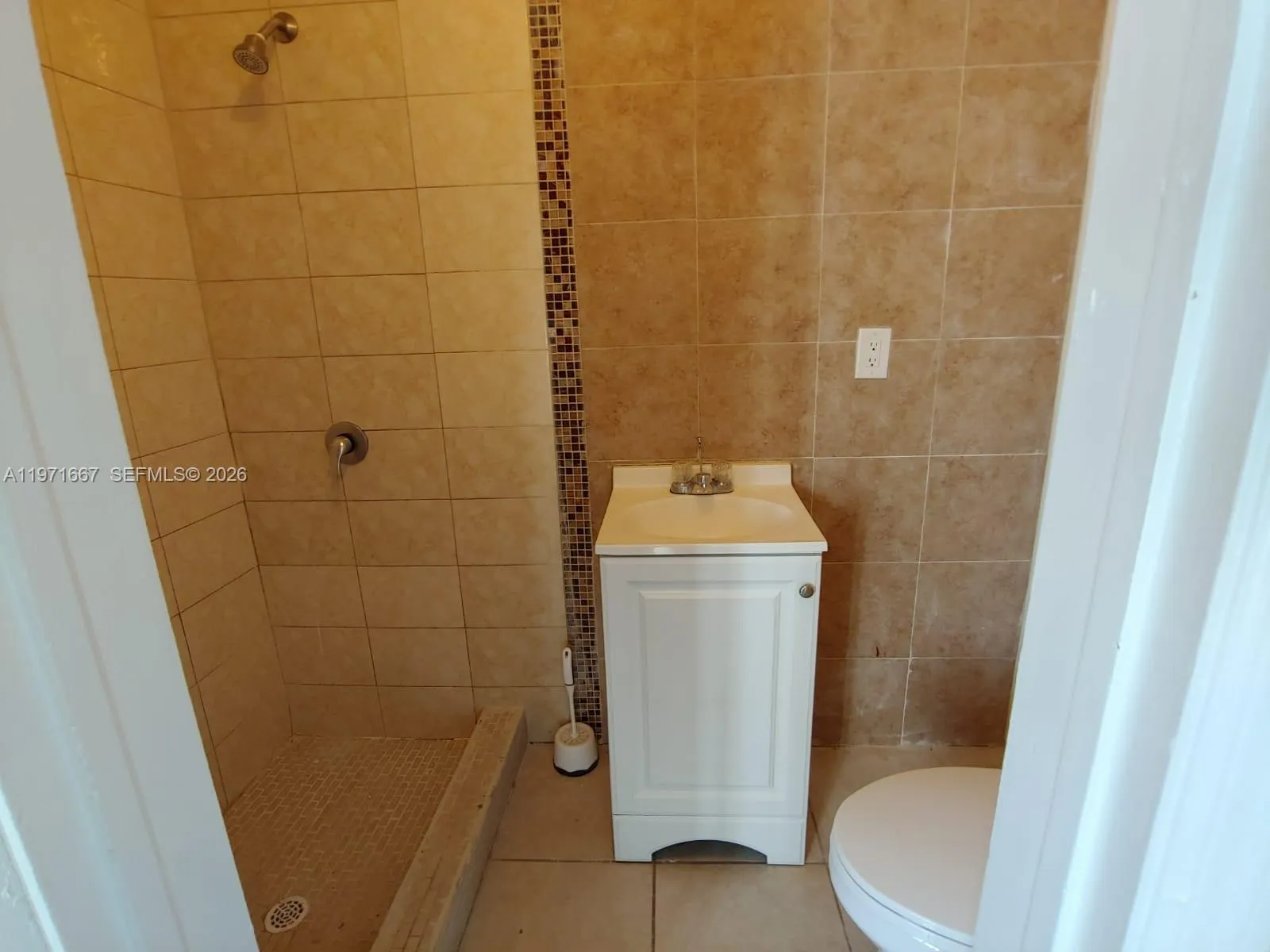 1465 Ne 149 St, Miami, Florida 33161, Miami, Florida 33161, 4 Bedrooms Bedrooms, ,2 BathroomsBathrooms,Residential Lease,For Rent,1465 Ne 149 St, Miami, Florida 33161,A11971667
