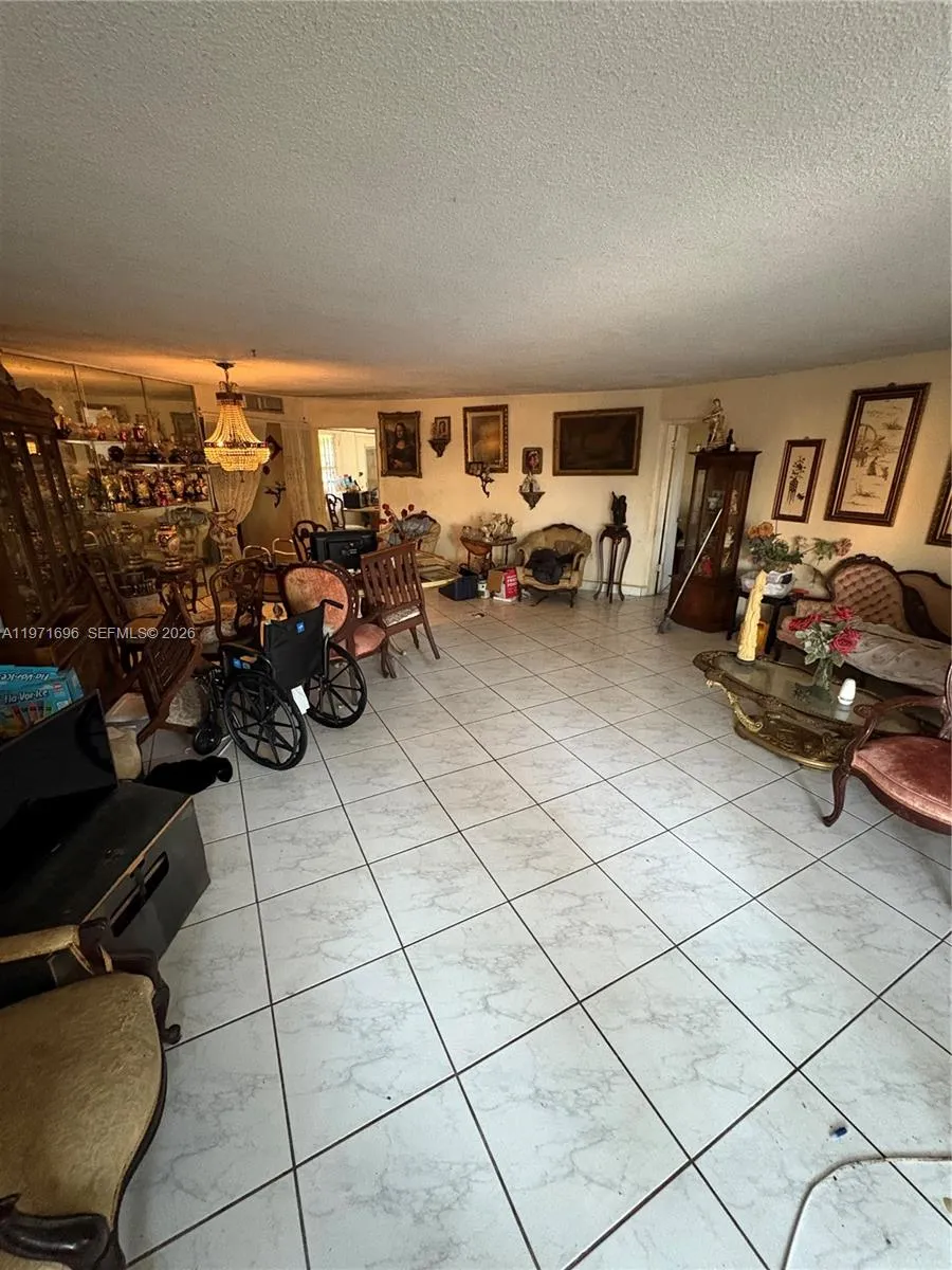 1401 Ne 191st St D204, Miami, Florida 33179, Miami, Florida 33179, 2 Bedrooms Bedrooms, ,2 BathroomsBathrooms,Residential,For Sale,1401 Ne 191st St D204, Miami, Florida 33179,A11971696