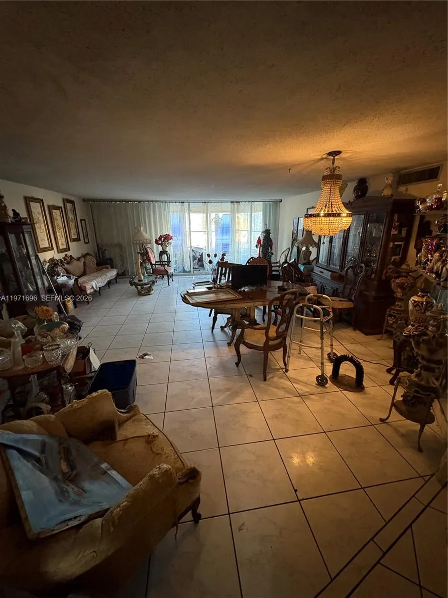 1401 Ne 191st St D204, Miami, Florida 33179, Miami, Florida 33179, 2 Bedrooms Bedrooms, ,2 BathroomsBathrooms,Residential,For Sale,1401 Ne 191st St D204, Miami, Florida 33179,A11971696