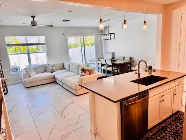4342 Lago Dr, Pompano Beach, Florida 33064, Pompano Beach, Florida 33064, 2 Bedrooms Bedrooms, ,2 BathroomsBathrooms,Residential,For Sale,4342 Lago Dr, Pompano Beach, Florida 33064,A11969785
