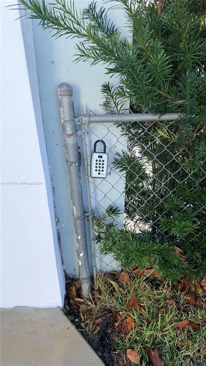 7410 Sw 39th St 0, Miami, Florida 33155, Miami, Florida 33155, 3 Bedrooms Bedrooms, ,1 BathroomBathrooms,Residential Lease,For Rent,7410 Sw 39th St 0, Miami, Florida 33155,A11971734