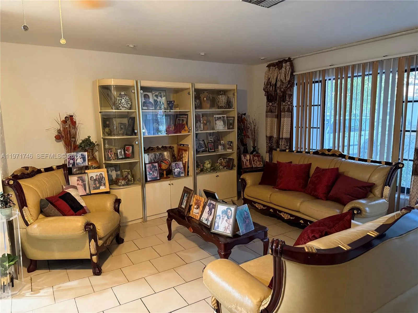 4431 Ne 1st Ter, Deerfield Beach, Florida 33064, Deerfield Beach, Florida 33064, 4 Bedrooms Bedrooms, ,2 BathroomsBathrooms,Residential,For Sale,4431 Ne 1st Ter, Deerfield Beach, Florida 33064,A11971746