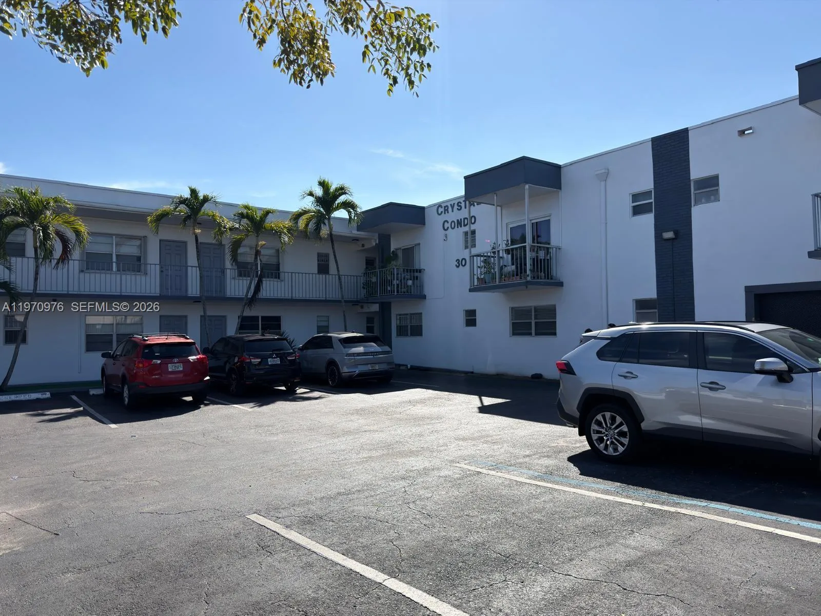 30 Se 4th Ave 103, Hallandale Beach, Florida 33009, Hallandale Beach, Florida 33009, 1 Bedroom Bedrooms, ,1 BathroomBathrooms,Residential Lease,For Rent,30 Se 4th Ave 103, Hallandale Beach, Florida 33009,A11970976