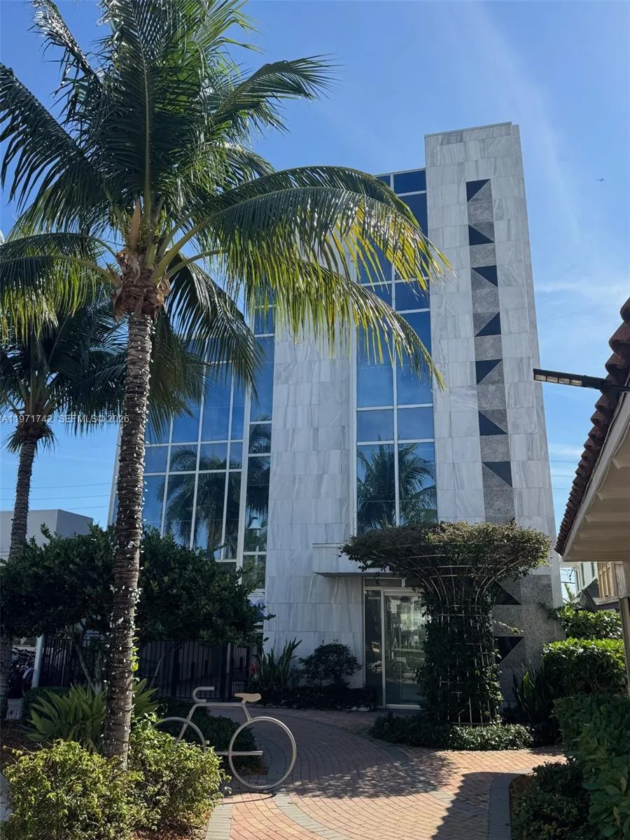 240 Commercial Blvd, Lauderdale By The Sea, Florid, Lauderdale By The Sea, Florida 33308, ,Commercial Sale,For Sale,240 Commercial Blvd, Lauderdale By The Sea, Florid,A11971742