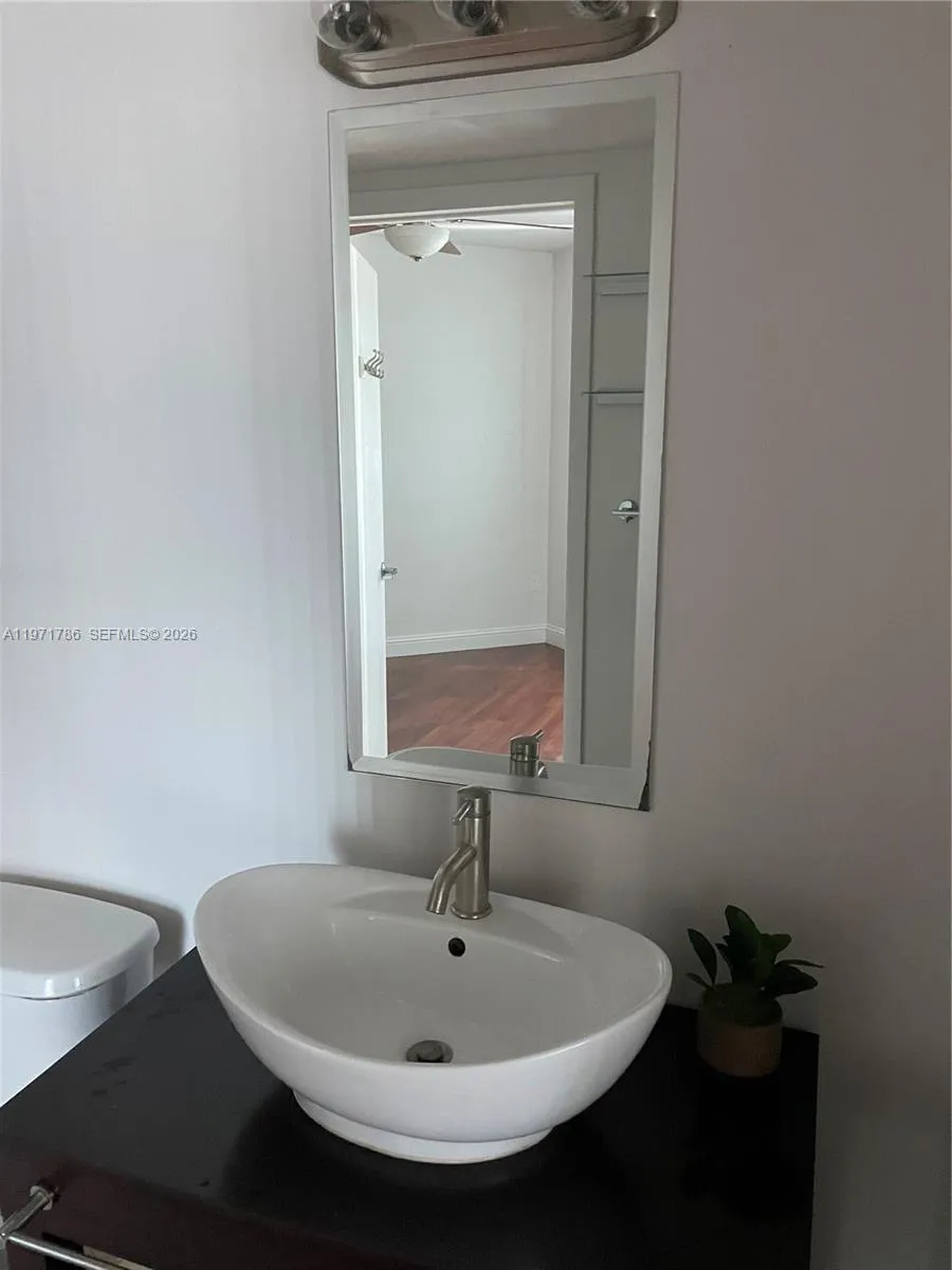 350 S Miami Ave 3108, Miami, Florida 33130, Miami, Florida 33130, 1 Bedroom Bedrooms, ,1 BathroomBathrooms,Residential,For Sale,350 S Miami Ave 3108, Miami, Florida 33130,A11971786