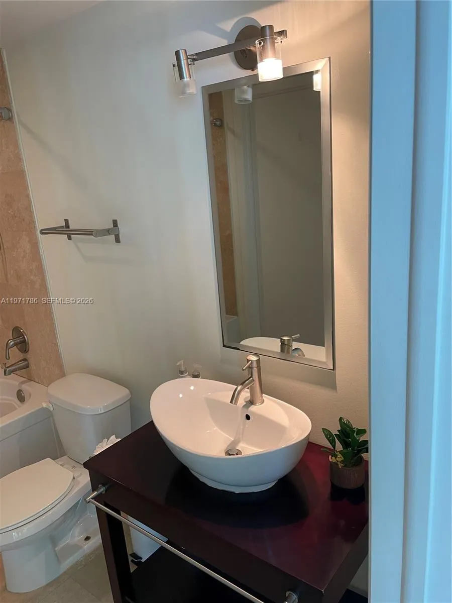 350 S Miami Ave 3108, Miami, Florida 33130, Miami, Florida 33130, 1 Bedroom Bedrooms, ,1 BathroomBathrooms,Residential,For Sale,350 S Miami Ave 3108, Miami, Florida 33130,A11971786
