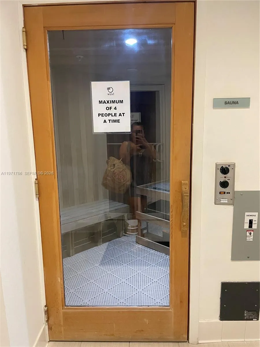 350 S Miami Ave 3108, Miami, Florida 33130, Miami, Florida 33130, 1 Bedroom Bedrooms, ,1 BathroomBathrooms,Residential,For Sale,350 S Miami Ave 3108, Miami, Florida 33130,A11971786