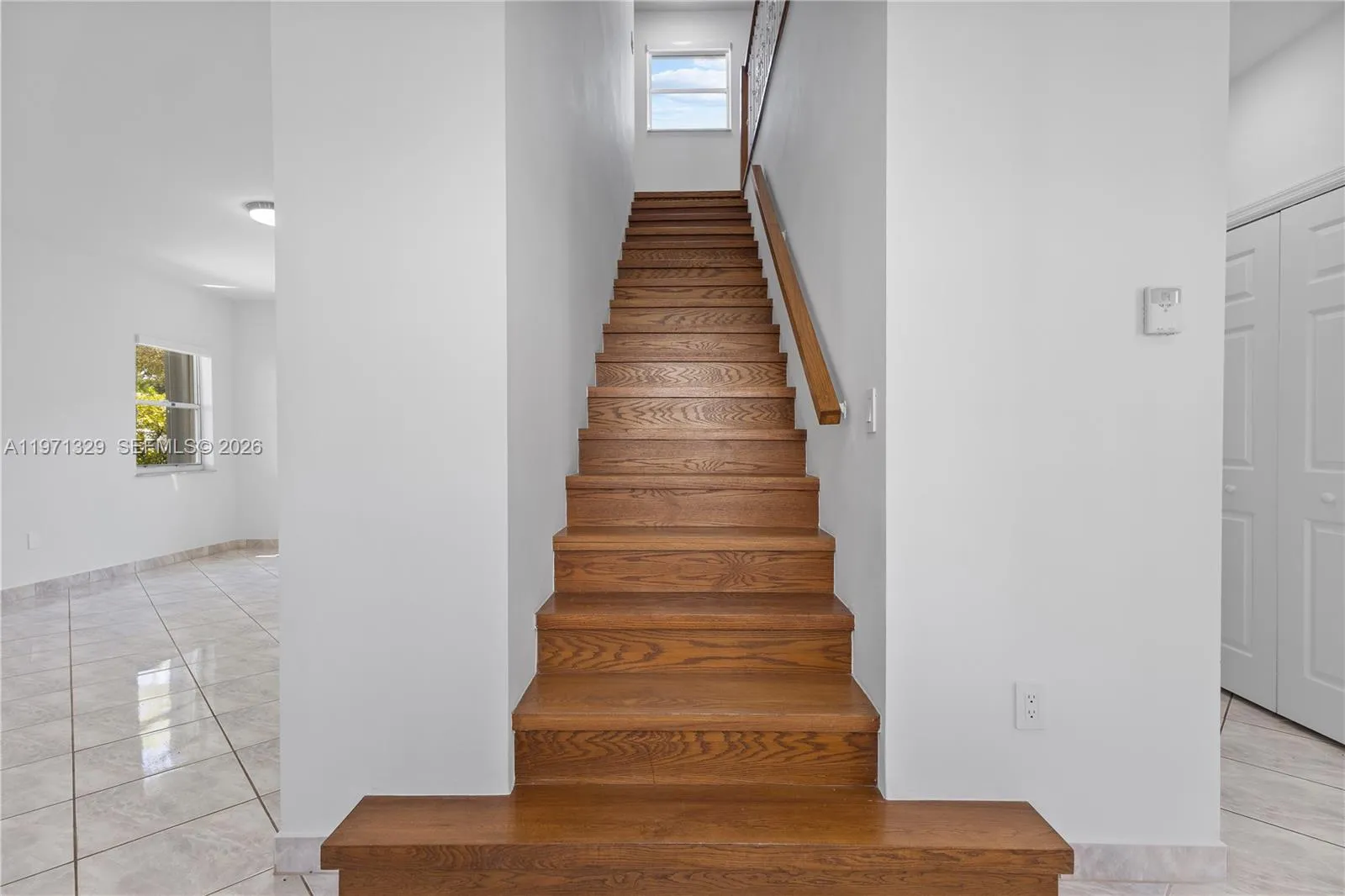 2870 Sw 21st St, Miami, Florida 33145, Miami, Florida 33145, 3 Bedrooms Bedrooms, ,2 BathroomsBathrooms,Residential,For Sale,2870 Sw 21st St, Miami, Florida 33145,A11971329