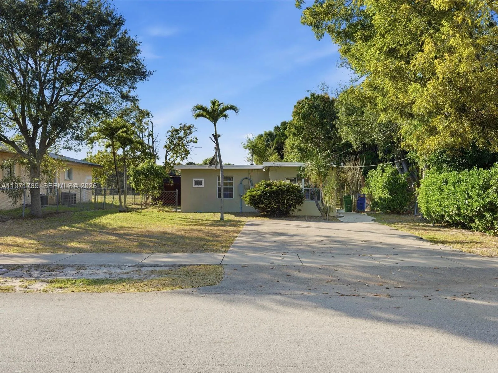 1561 Sw 44th Ter, Fort Lauderdale, Florida 33317, Fort Lauderdale, Florida 33317, 2 Bedrooms Bedrooms, ,1 BathroomBathrooms,Residential,For Sale,1561 Sw 44th Ter, Fort Lauderdale, Florida 33317,A11971789