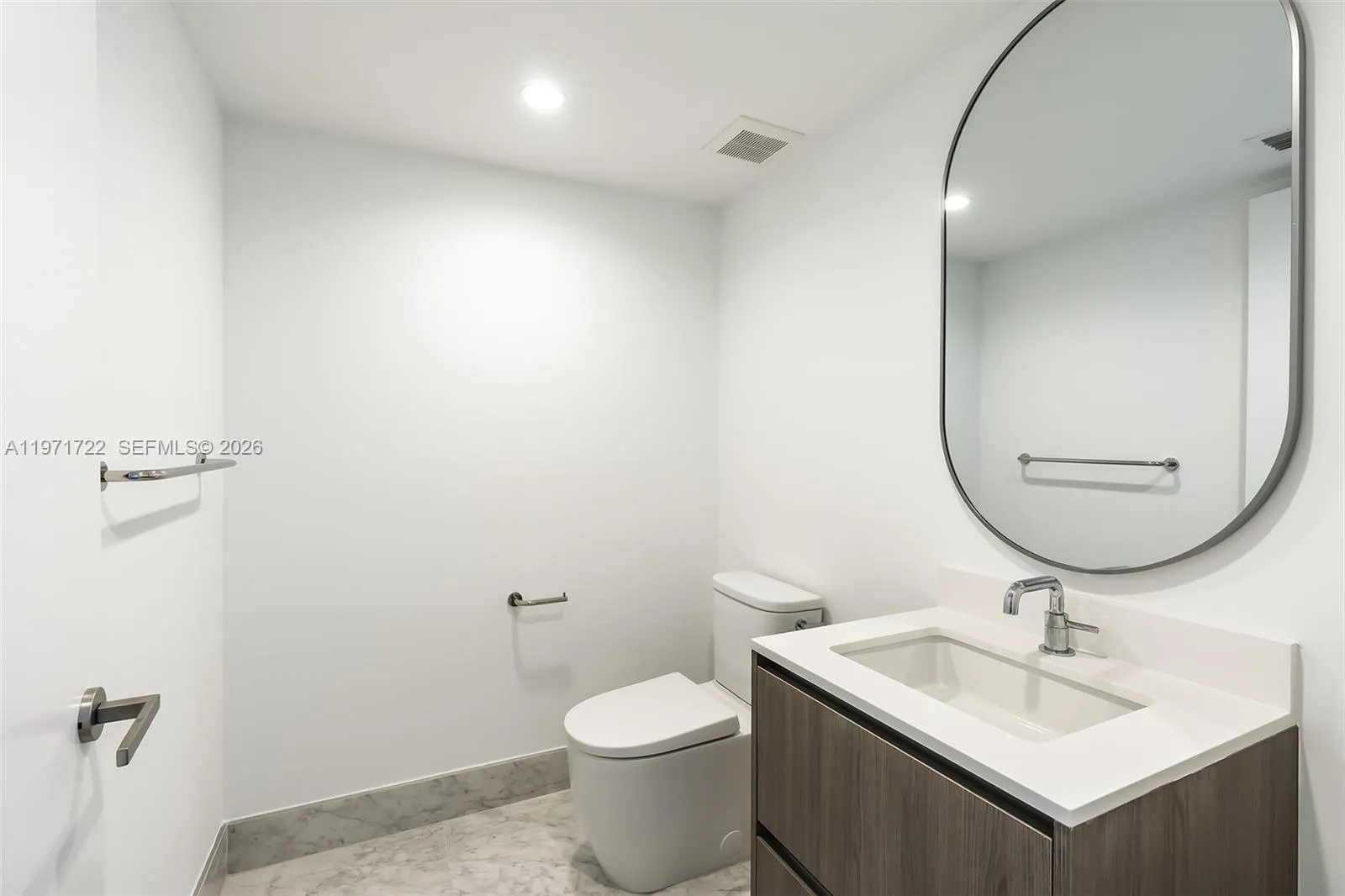 9201 E Bay Harbor Drive 603, Bay Harbor Islands, F, Bay Harbor Islands, Florida 33154, 3 Bedrooms Bedrooms, ,3 BathroomsBathrooms,Residential,For Sale,9201 E Bay Harbor Drive 603, Bay Harbor Islands, F,A11971722