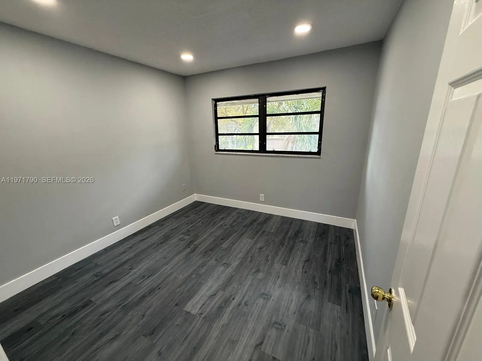 2700 N 34th Ave I, Hollywood, Florida 33021, Hollywood, Florida 33021, 3 Bedrooms Bedrooms, ,2 BathroomsBathrooms,Residential,For Sale,2700 N 34th Ave I, Hollywood, Florida 33021,A11971790