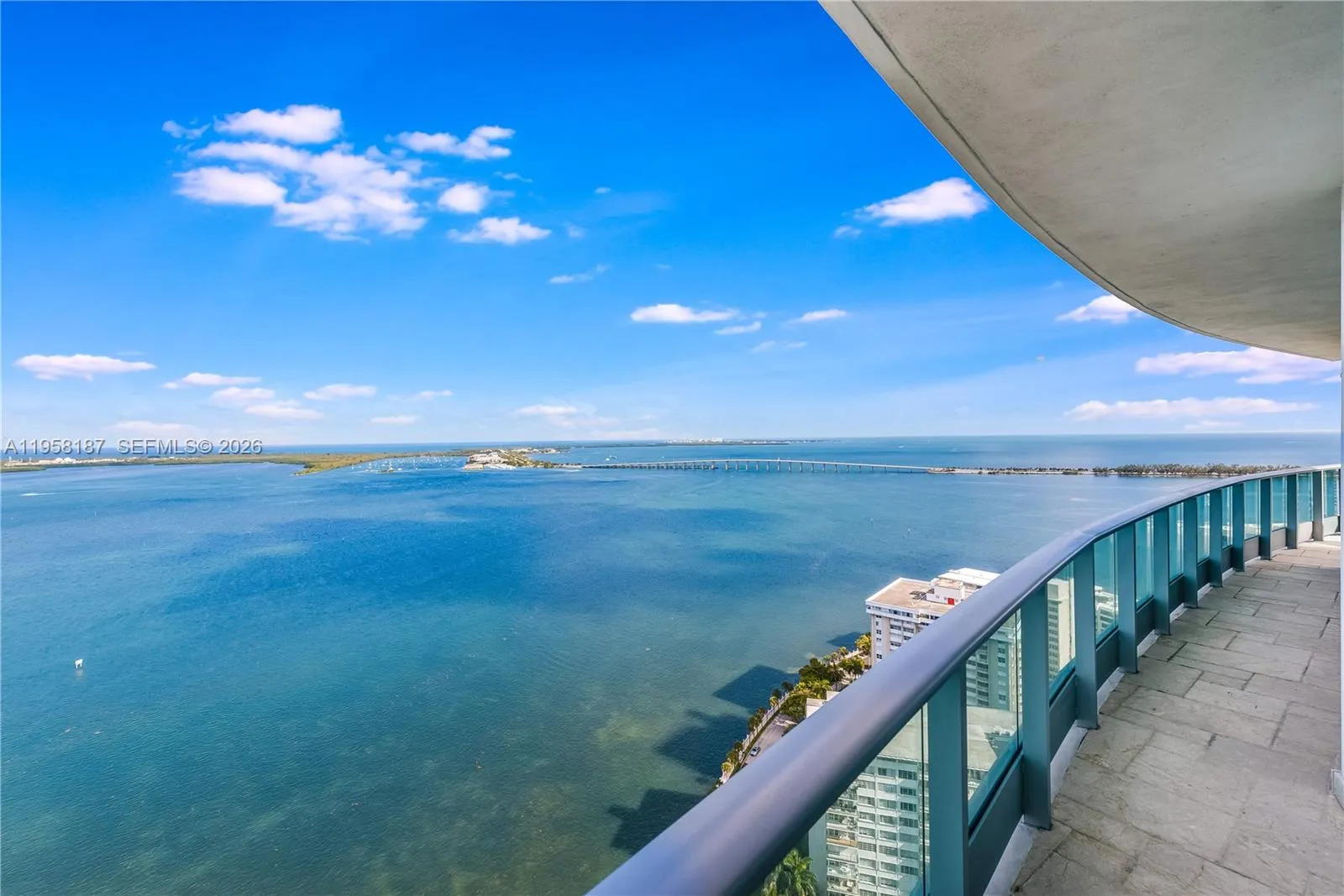 1331 Brickell Bay Dr 3311, Miami, Florida 33131, Miami, Florida 33131, 4 Bedrooms Bedrooms, ,4 BathroomsBathrooms,Residential Lease,For Rent,1331 Brickell Bay Dr 3311, Miami, Florida 33131,A11958187
