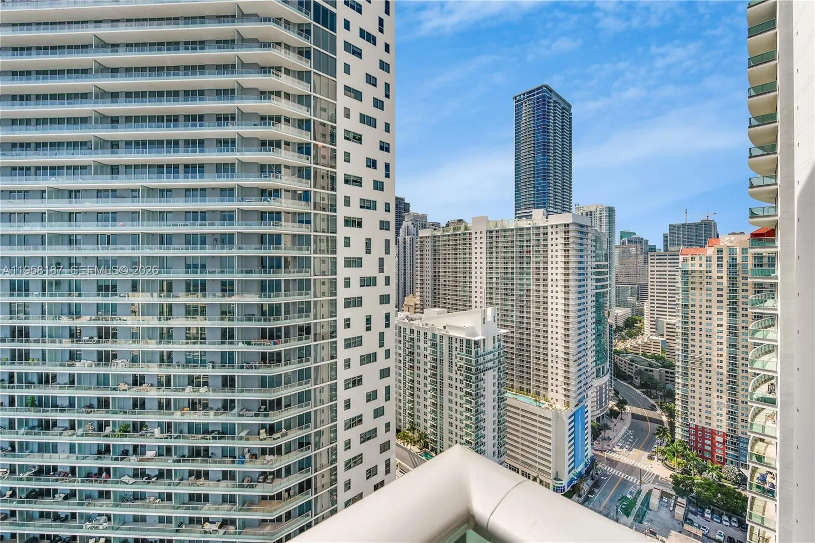 1331 Brickell Bay Dr 3311, Miami, Florida 33131, Miami, Florida 33131, 4 Bedrooms Bedrooms, ,4 BathroomsBathrooms,Residential Lease,For Rent,1331 Brickell Bay Dr 3311, Miami, Florida 33131,A11958187