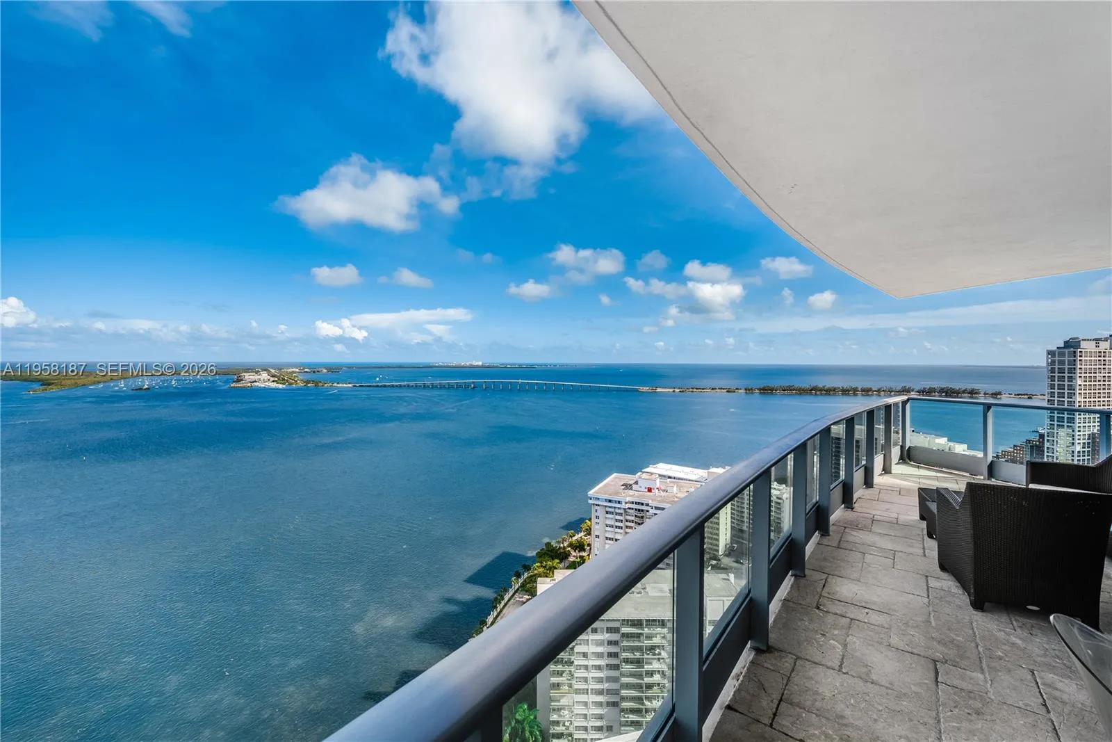 1331 Brickell Bay Dr 3311, Miami, Florida 33131, Miami, Florida 33131, 4 Bedrooms Bedrooms, ,4 BathroomsBathrooms,Residential Lease,For Rent,1331 Brickell Bay Dr 3311, Miami, Florida 33131,A11958187