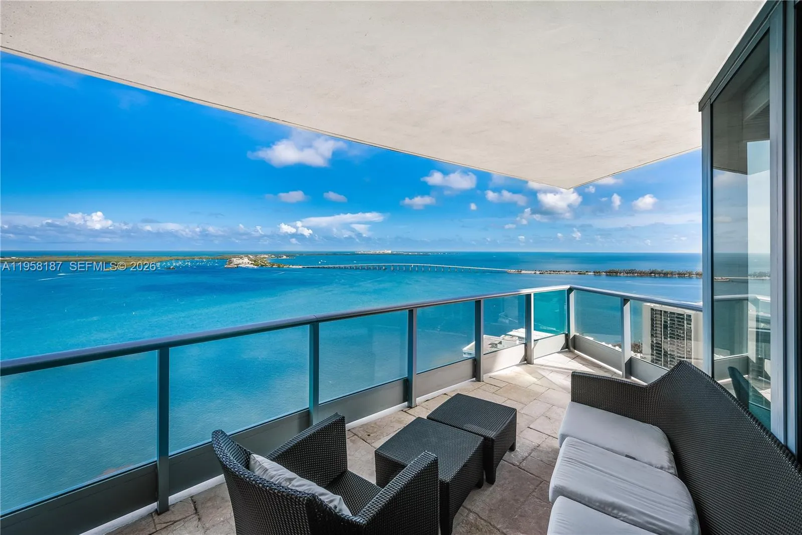 1331 Brickell Bay Dr 3311, Miami, Florida 33131, Miami, Florida 33131, 4 Bedrooms Bedrooms, ,4 BathroomsBathrooms,Residential Lease,For Rent,1331 Brickell Bay Dr 3311, Miami, Florida 33131,A11958187