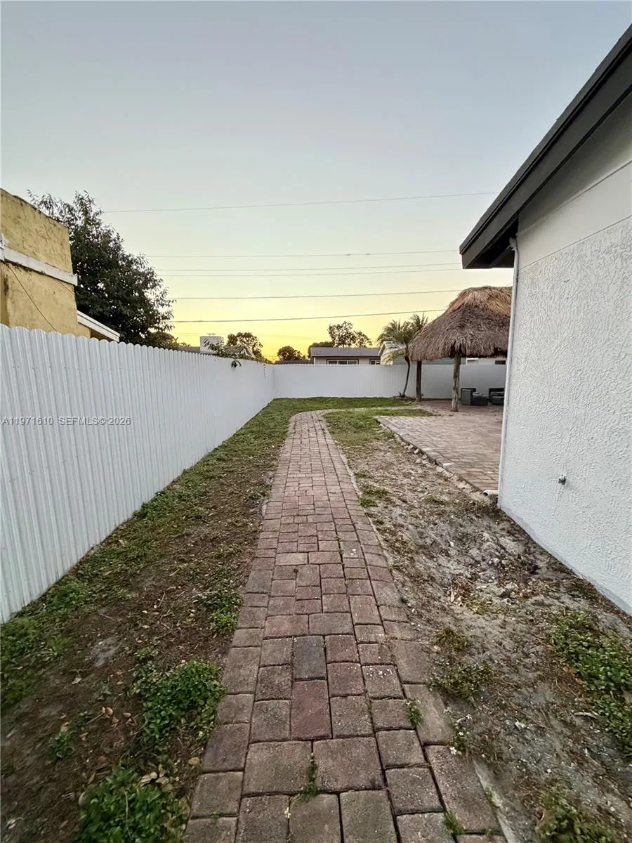 19730 Nw 3rd Ct, Miami Gardens, Florida 33169, Miami Gardens, Florida 33169, 3 Bedrooms Bedrooms, ,2 BathroomsBathrooms,Residential,For Sale,19730 Nw 3rd Ct, Miami Gardens, Florida 33169,A11971610